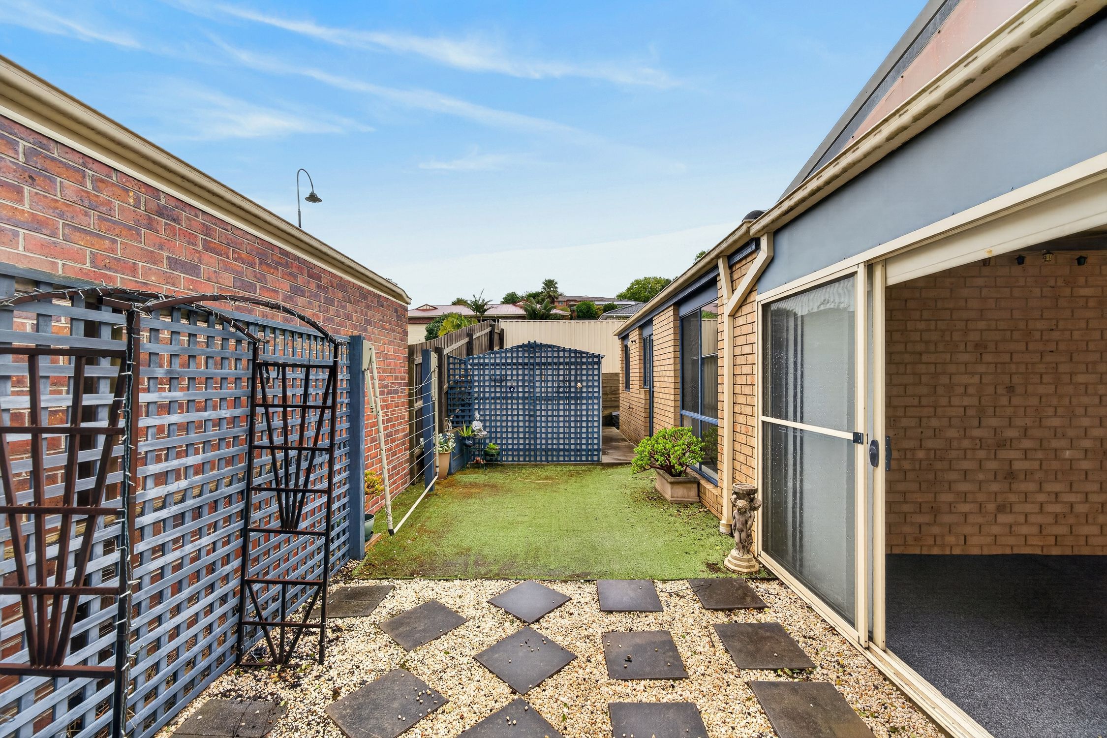 2 Natanya Drive — photo 8 of 12