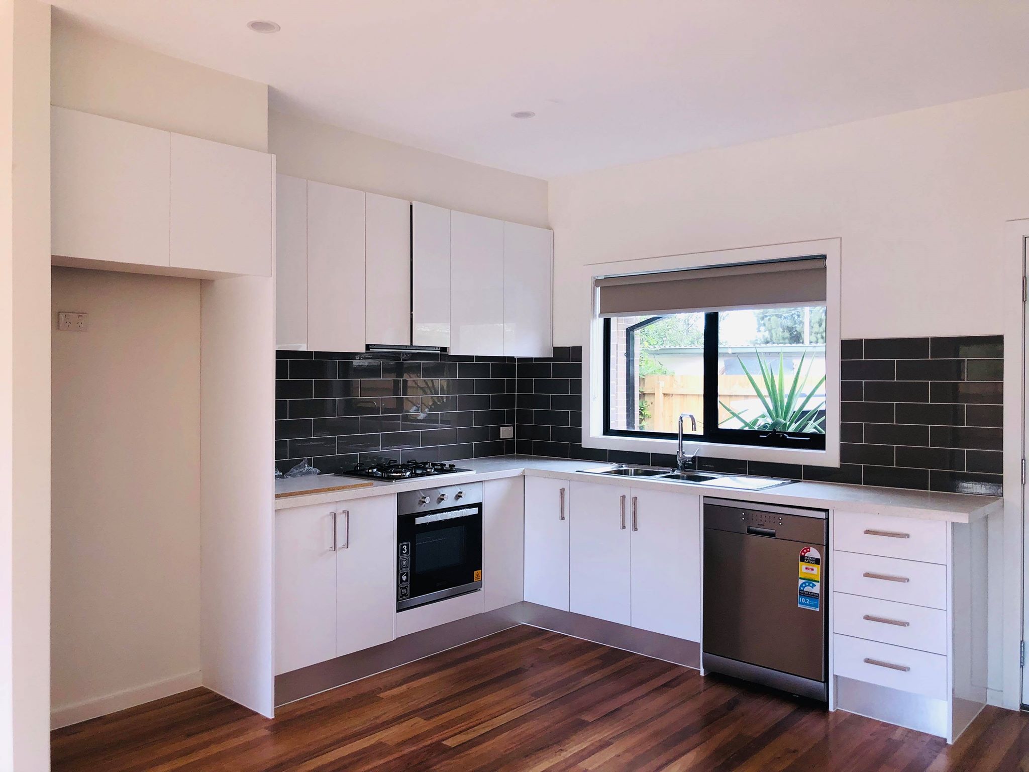 2/110 Justin Avenue, Glenroy, VIC 3046