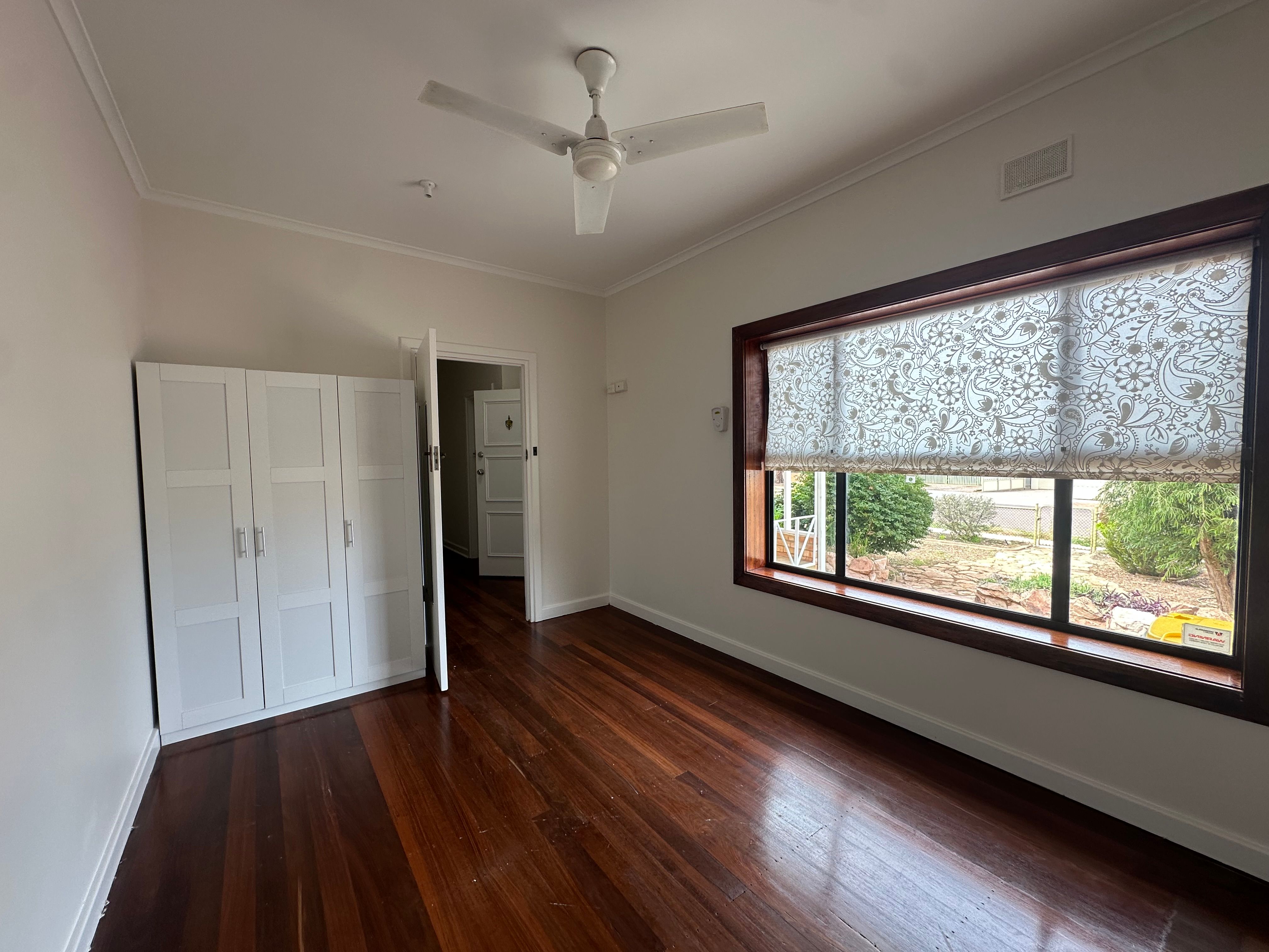 14 Dalziel Street — photo 7 of 19