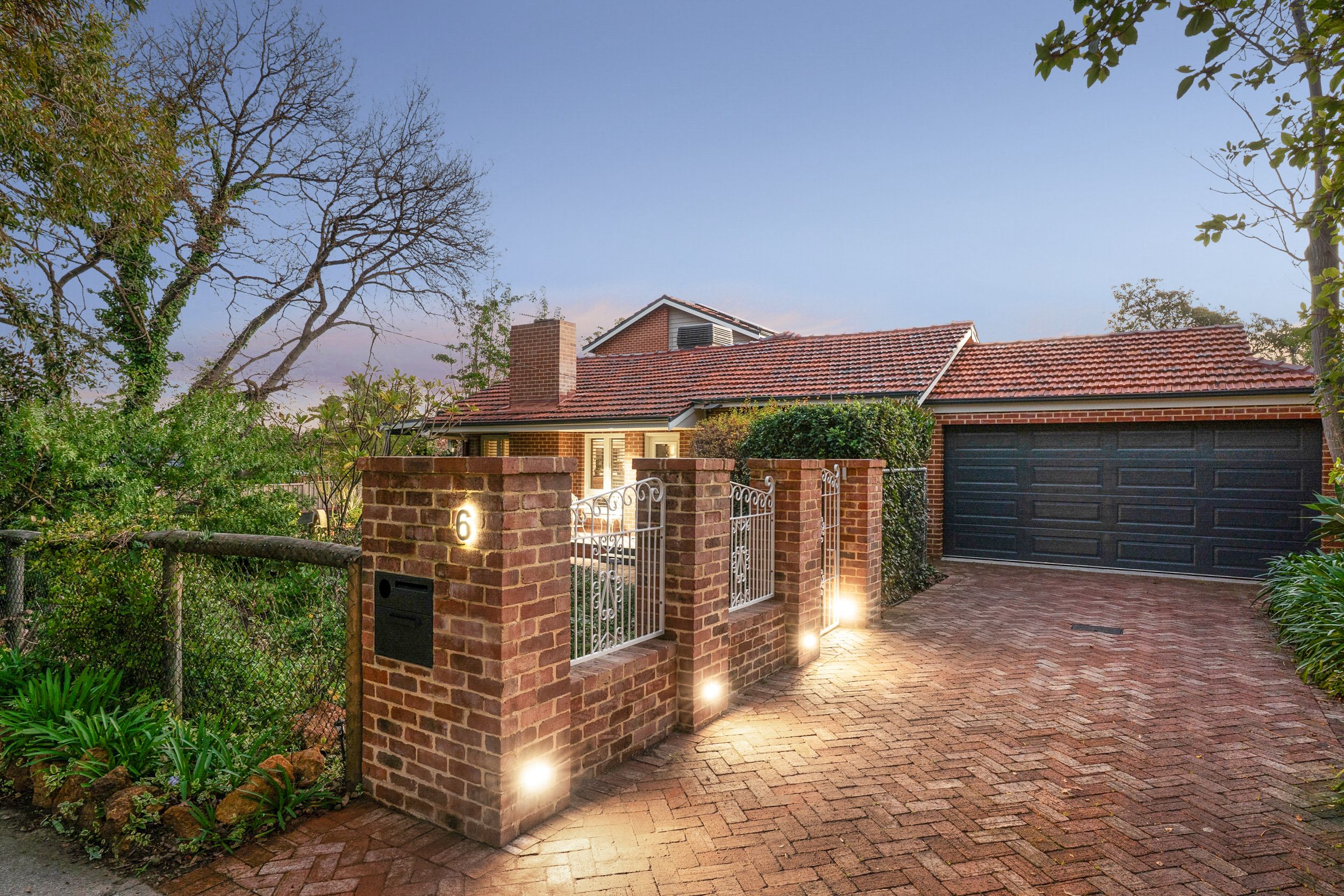 6 McRae Road, Kalamunda, WA 6076