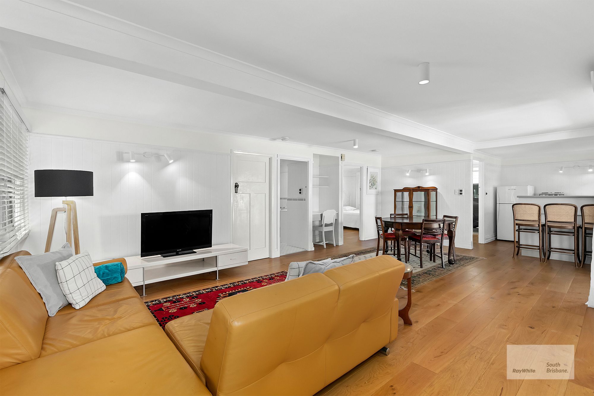 13 Crescent Road — photo 11 of 14