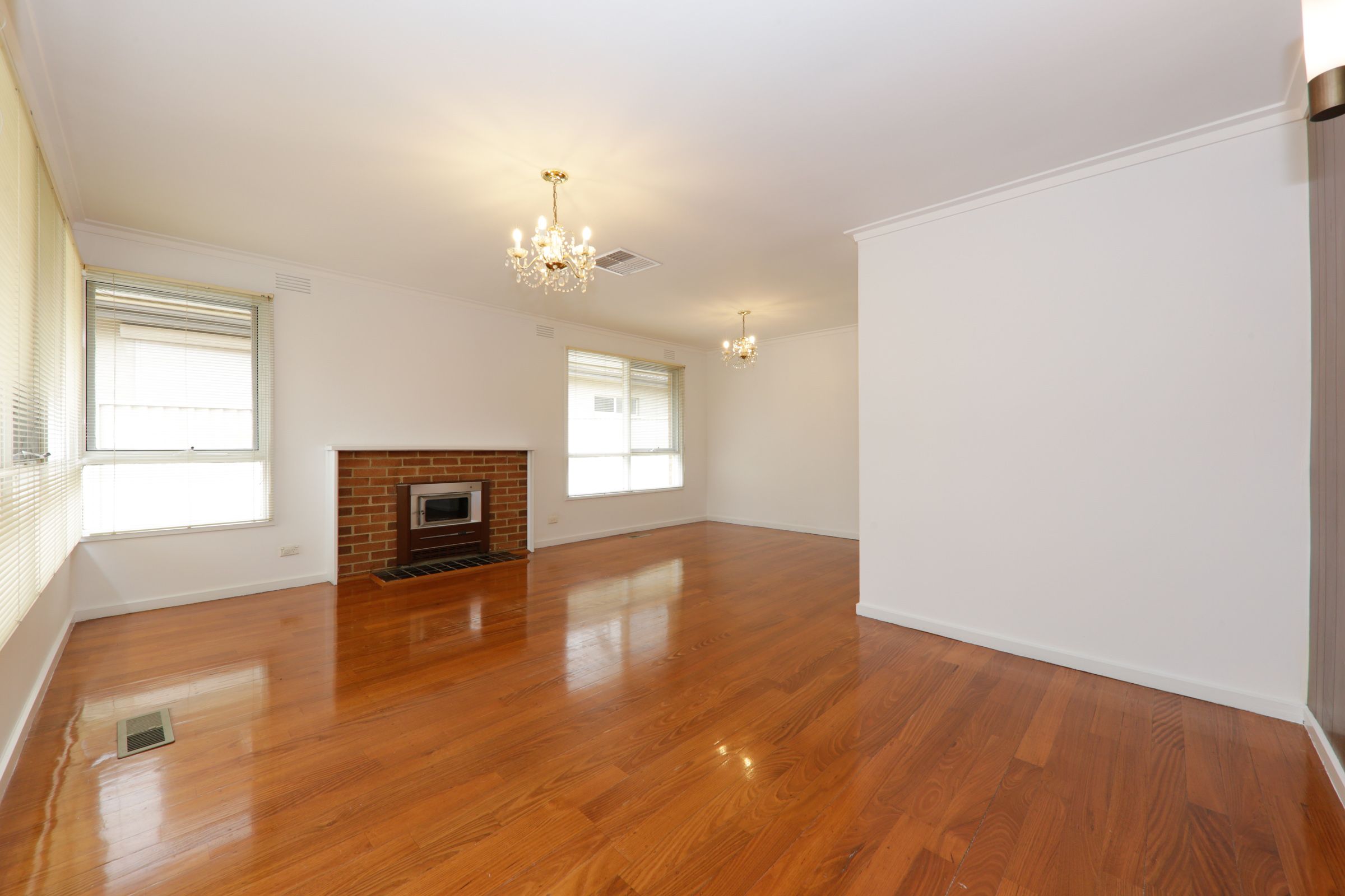 14 Taylor Avenue, Burwood East, VIC 3151