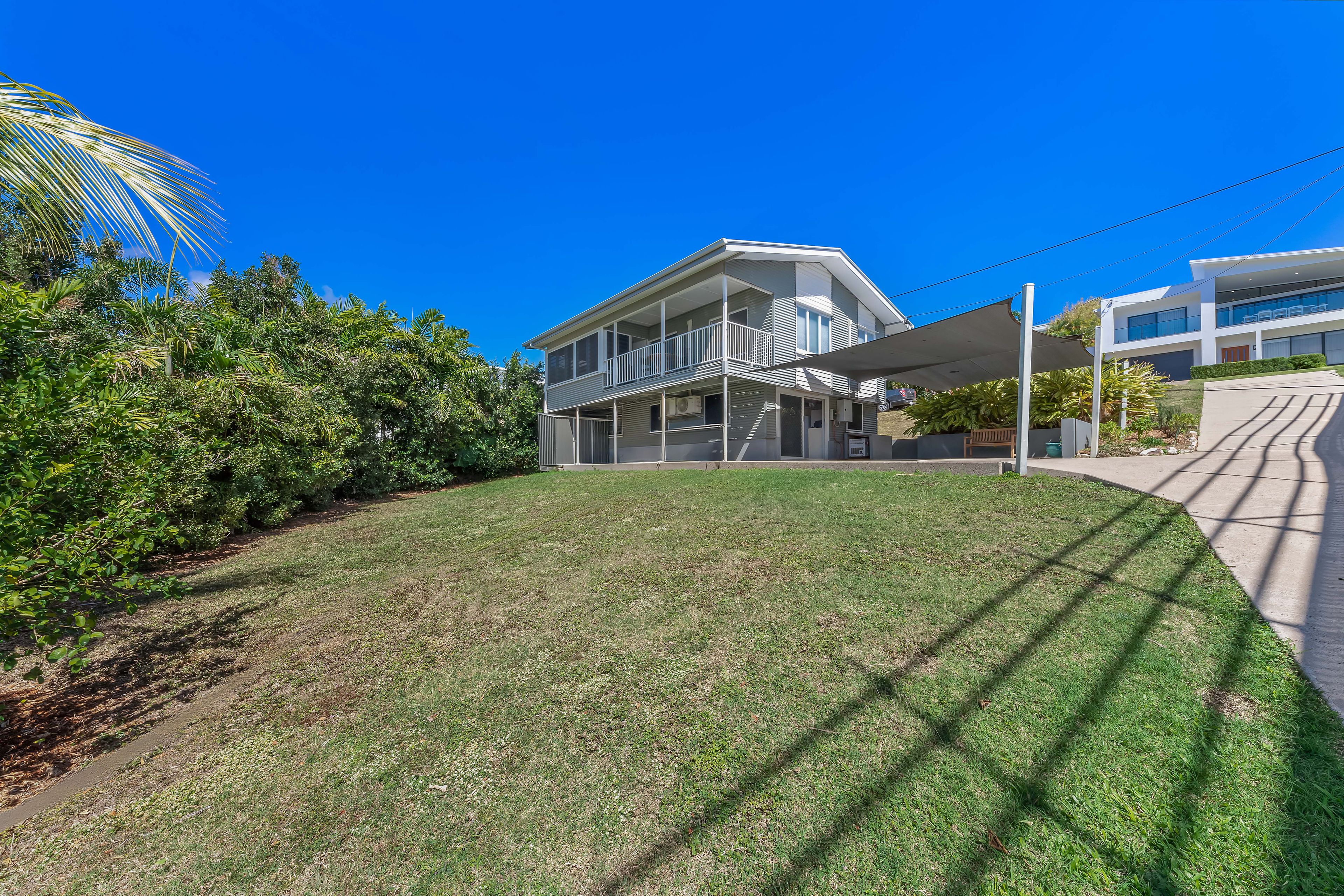 9 Hillcrest Avenue — photo 4 of 26