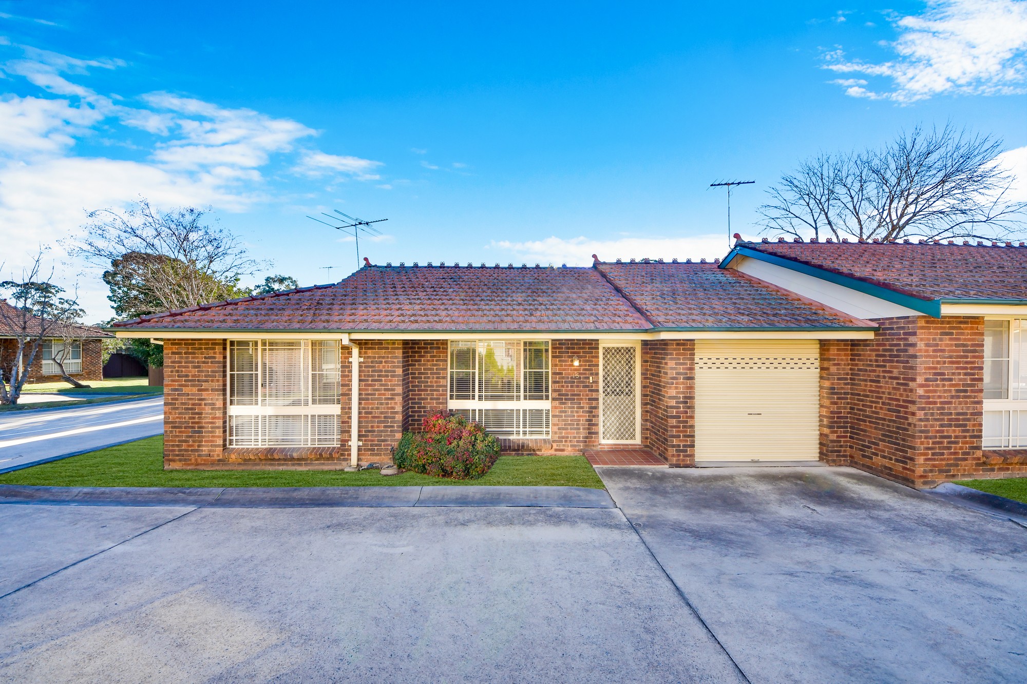 15/3 Packard Close, Ingleburn, NSW 2565