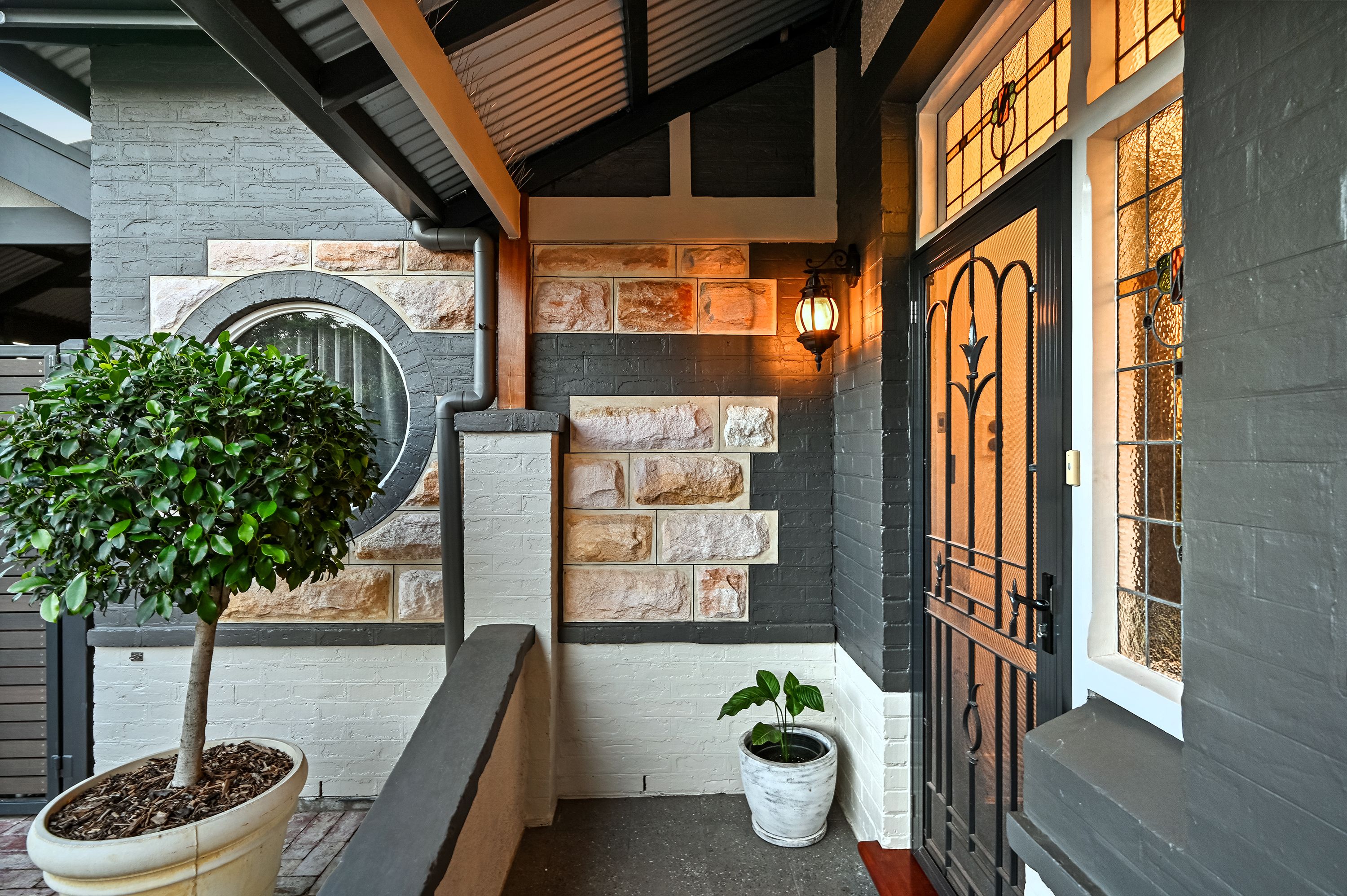 11 Devon Street — photo 3 of 30