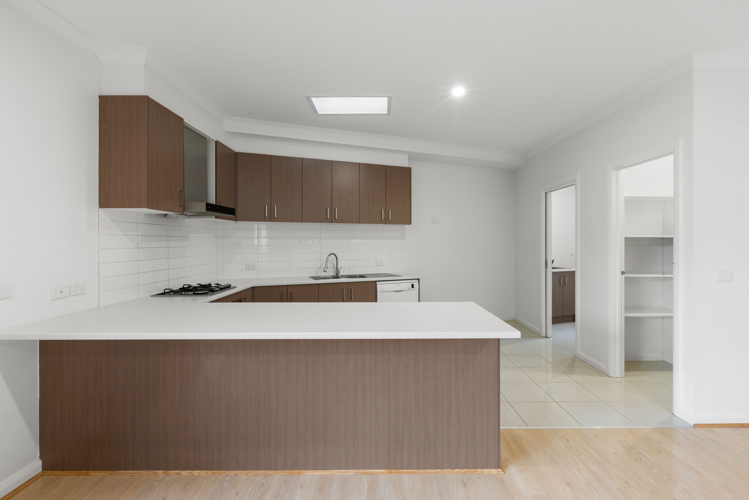 2/19 Belmont Road, Glen Waverley, VIC 3150