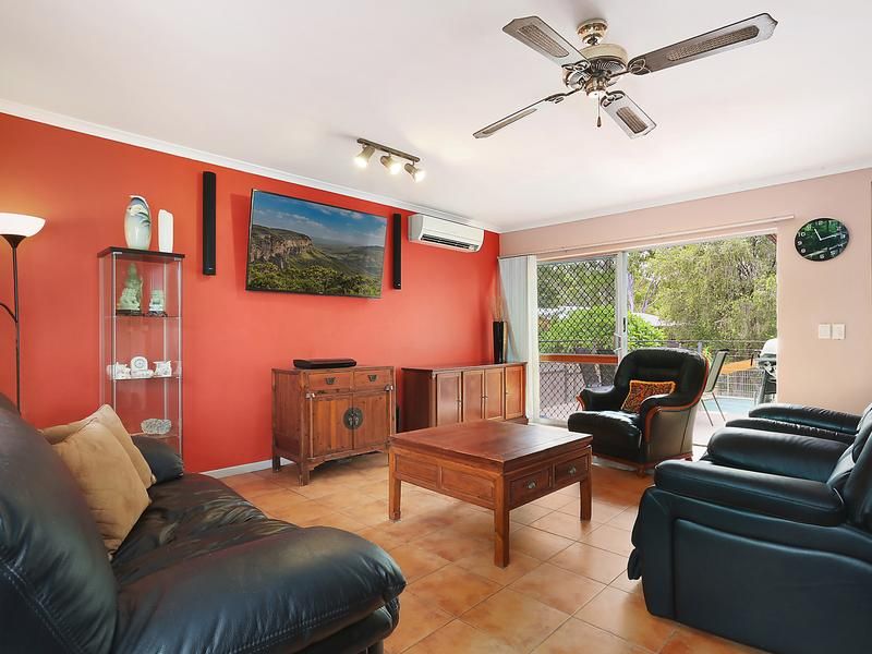 61 Valencia Way, Slacks Creek, QLD 4127