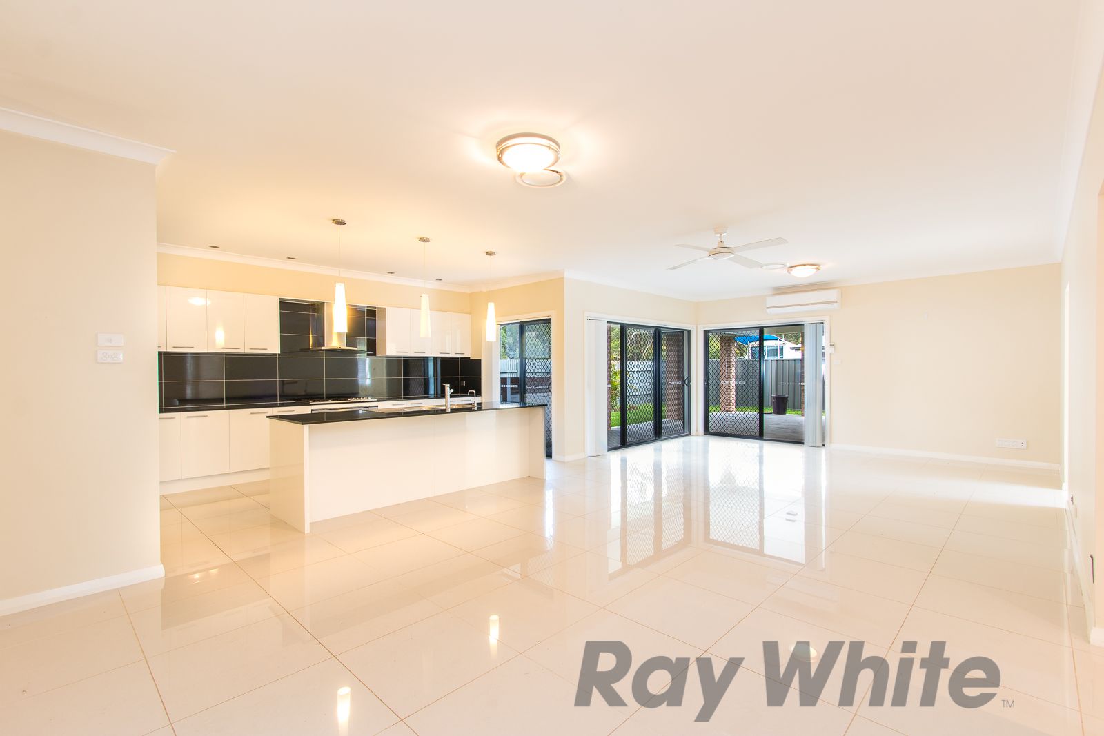 11 Midden Road, Fern Bay, NSW 2295