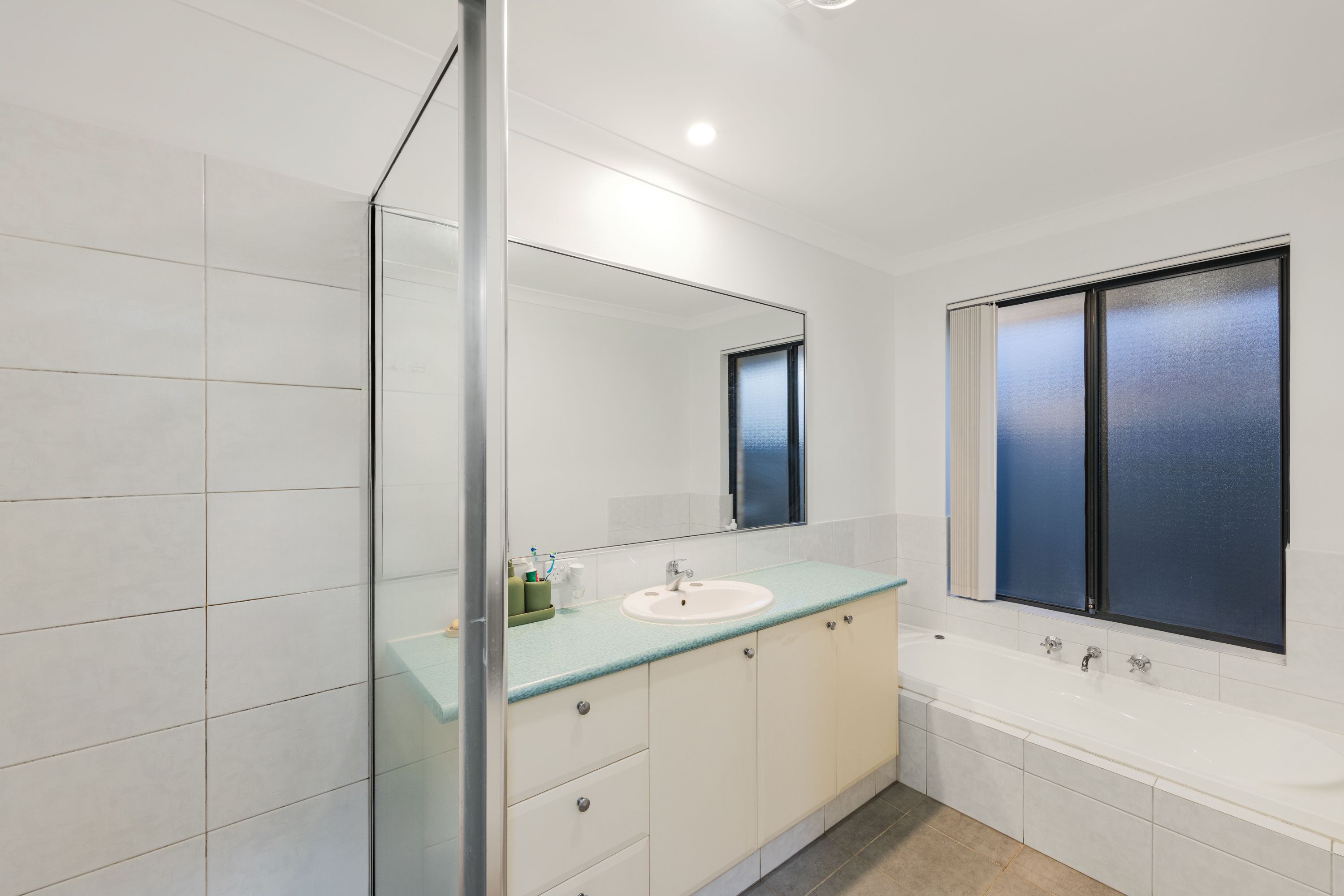 322A Wharf Street — photo 12 of 14