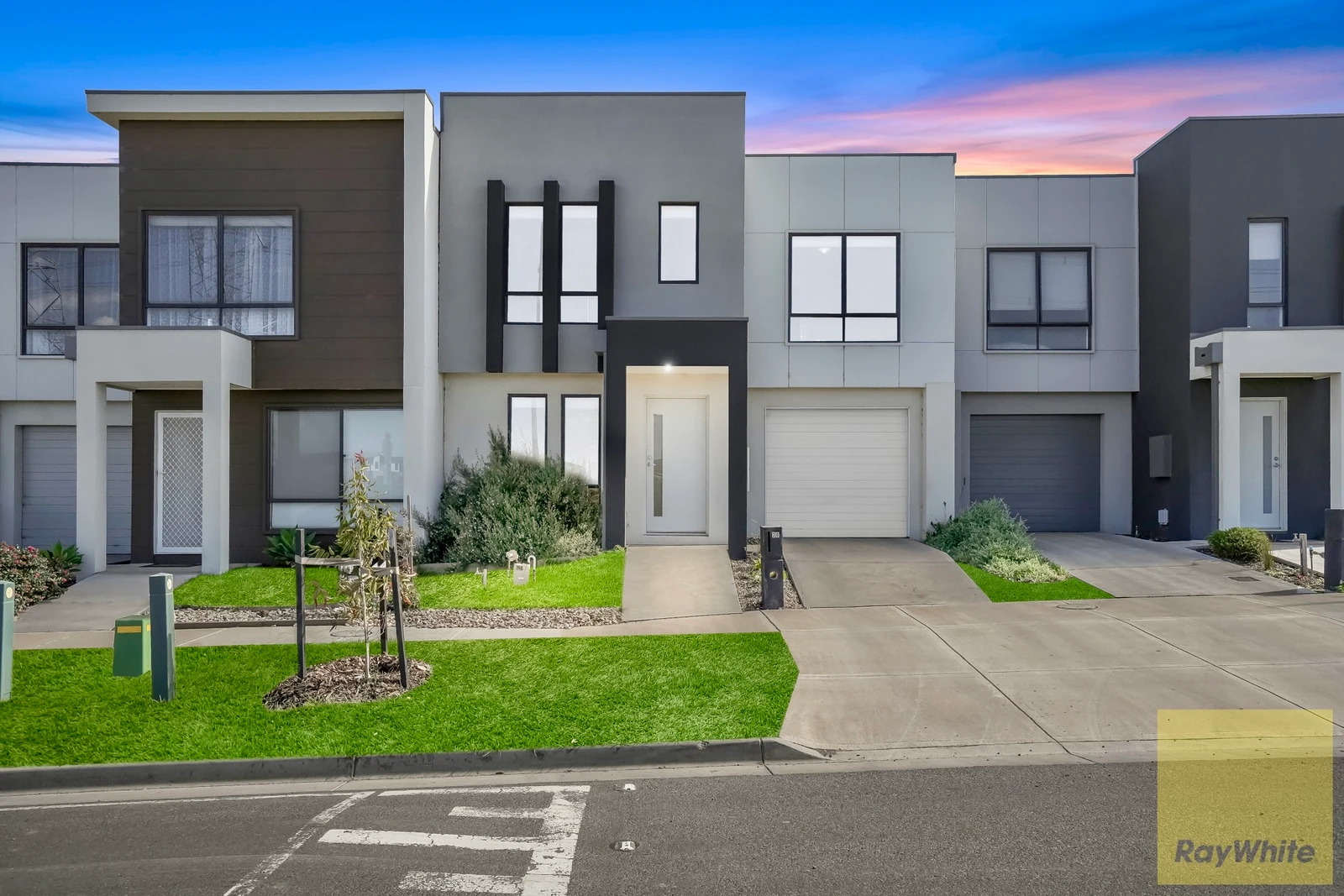 20 Merindah Boulevard, DEANSIDE, VIC 3336