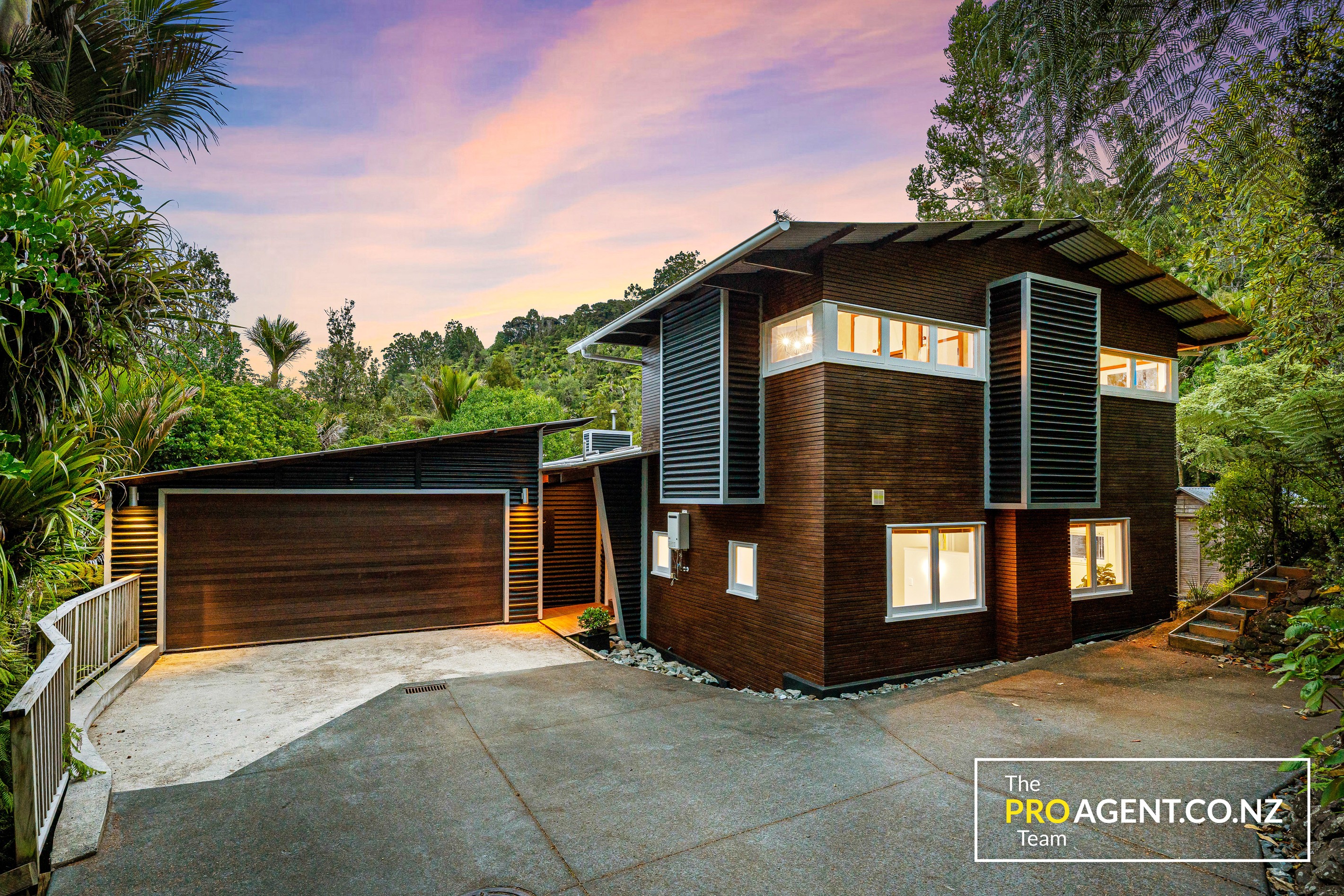 65 Waima Crescent, Titirangi, Waitakere City