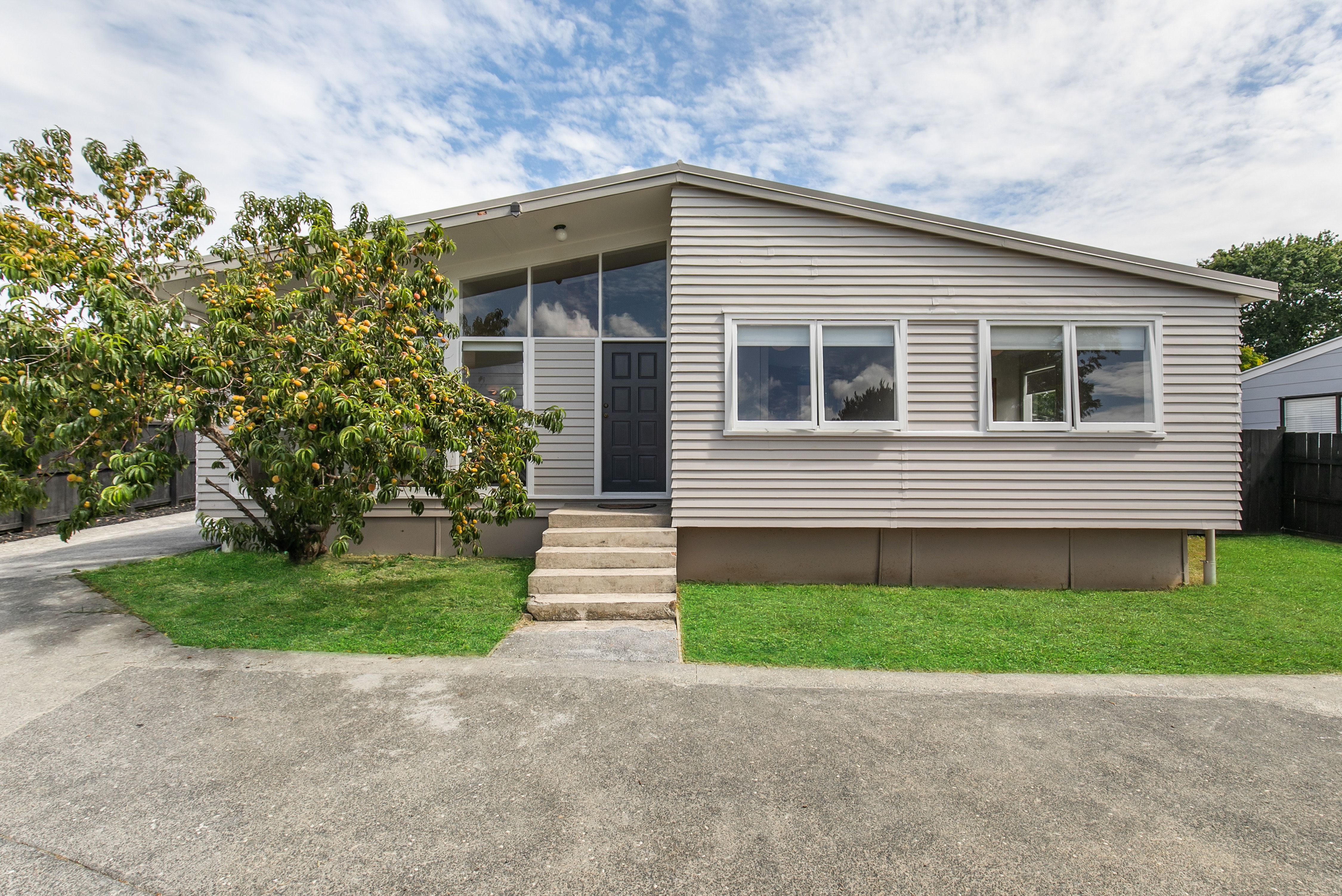 2/159 Beach Haven Road, Beach Haven, North Shore City