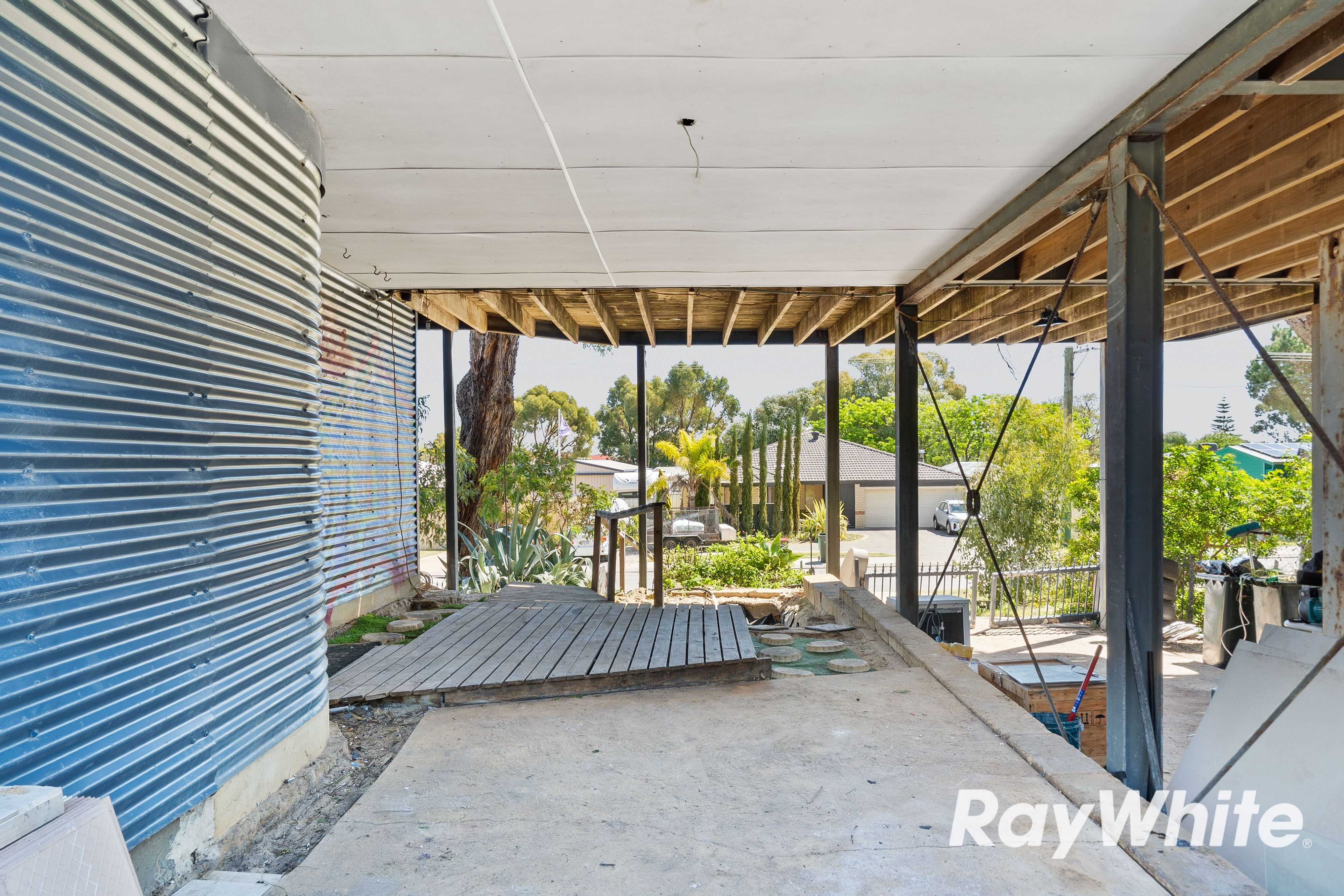 40 Minderoo Crescent — photo 4 of 10