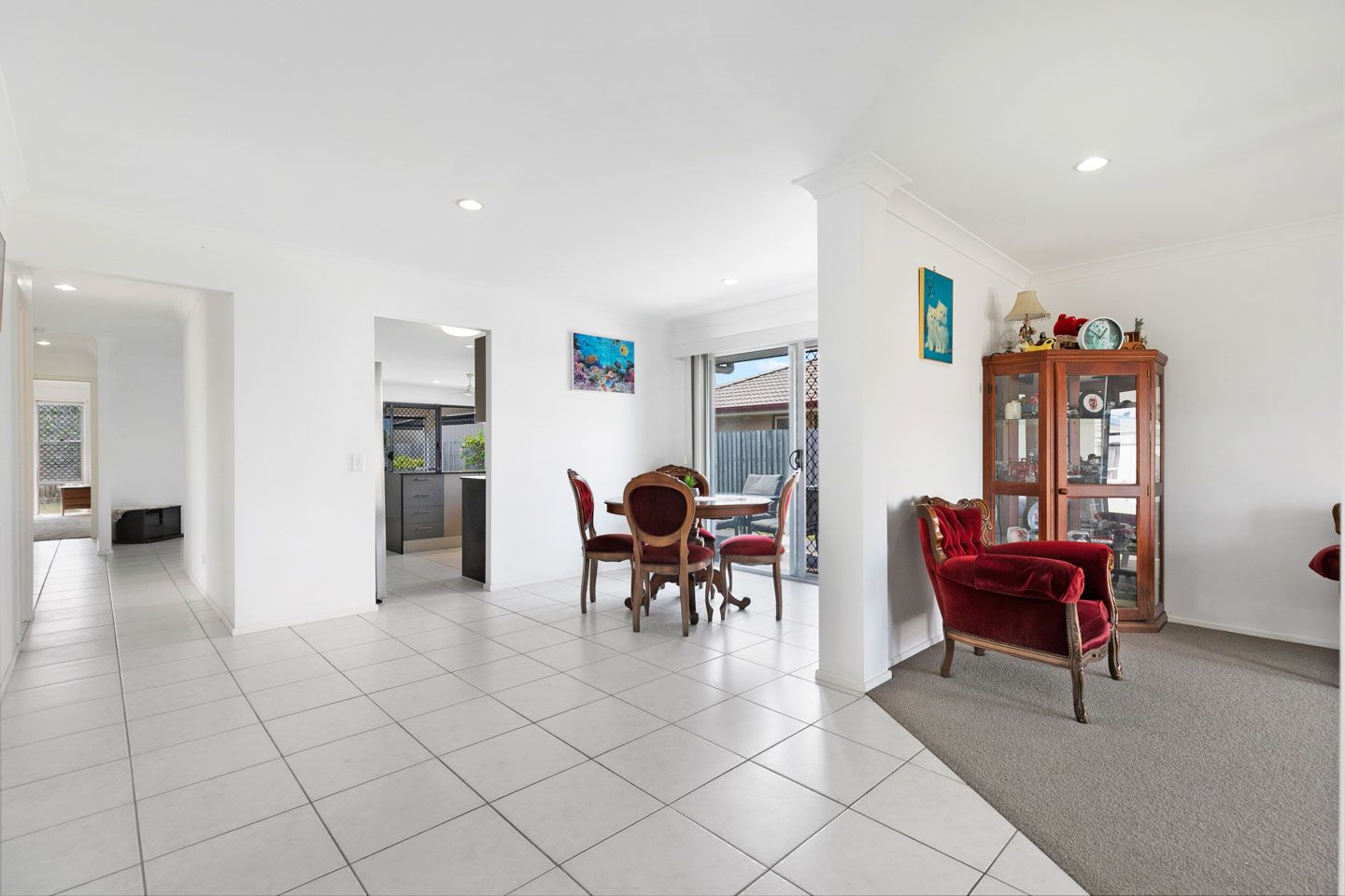 15 Earl Saint Vincent Circuit, Eli Waters, QLD 4655