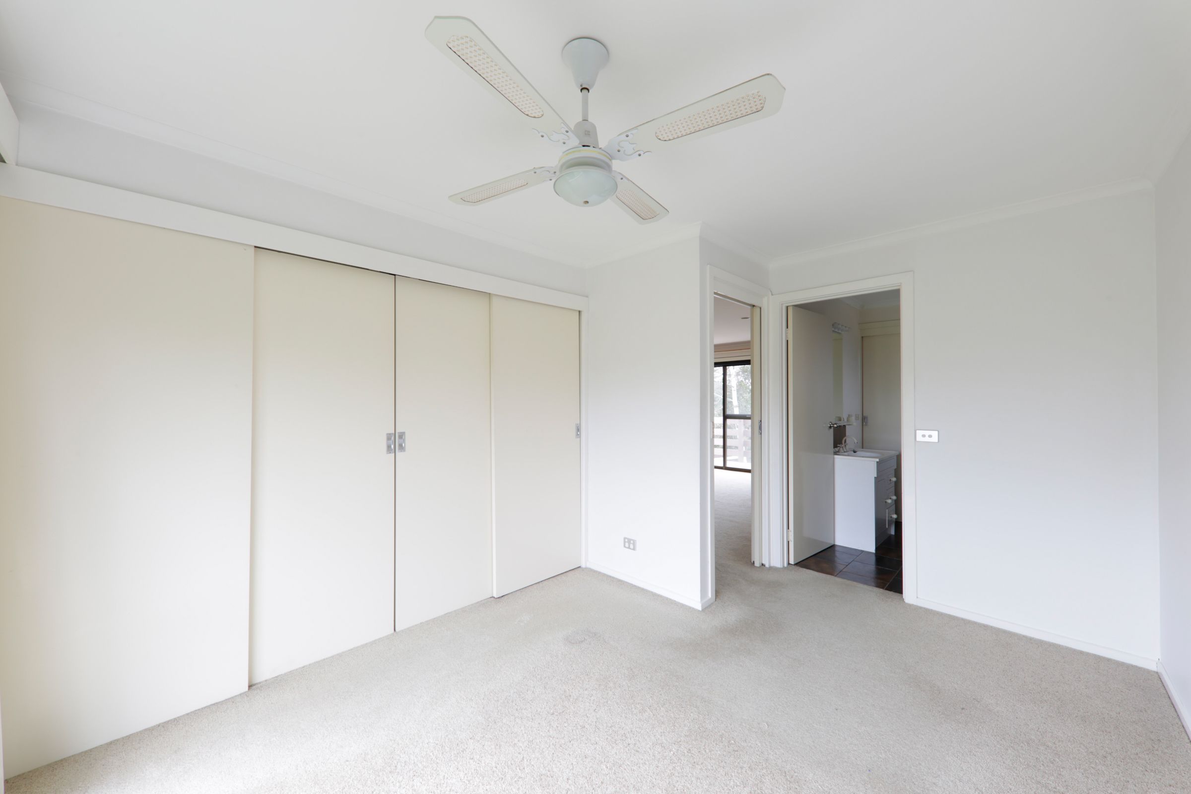 12 Andrews Street, Burwood, VIC 3125