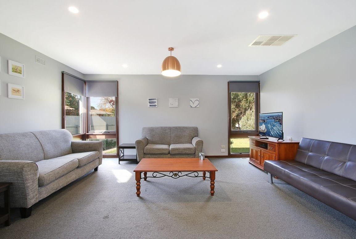 5 Kiama Street, Springdale Heights NSW 2641