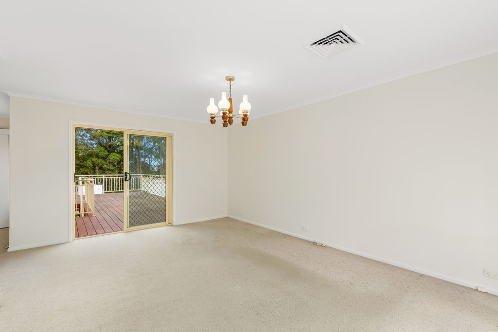 31 Fairloch Avenue, Farmborough Heights, NSW 2526