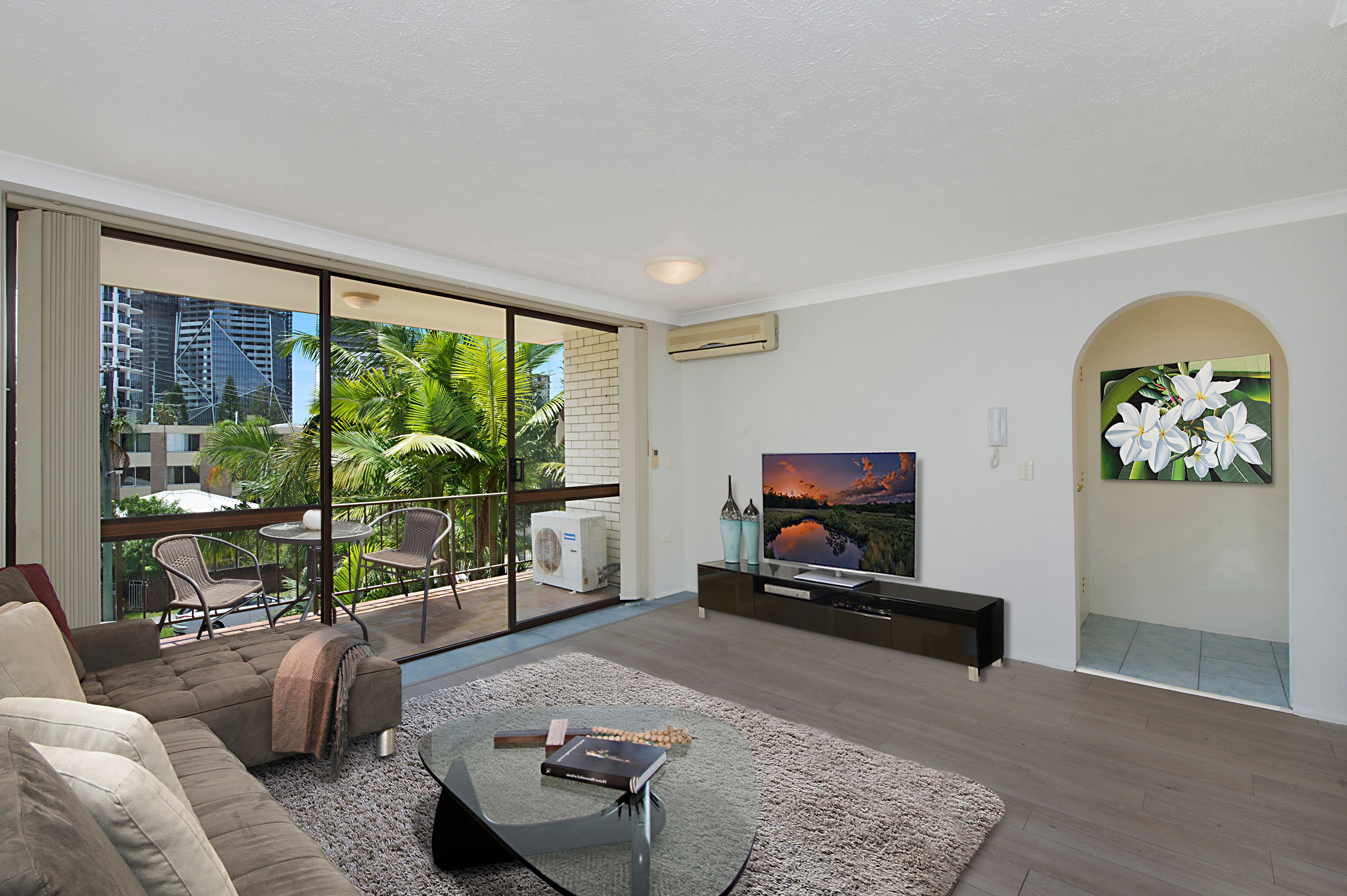 12 'Summerset' 18 First Avenue, BROADBEACH QLD 4218
