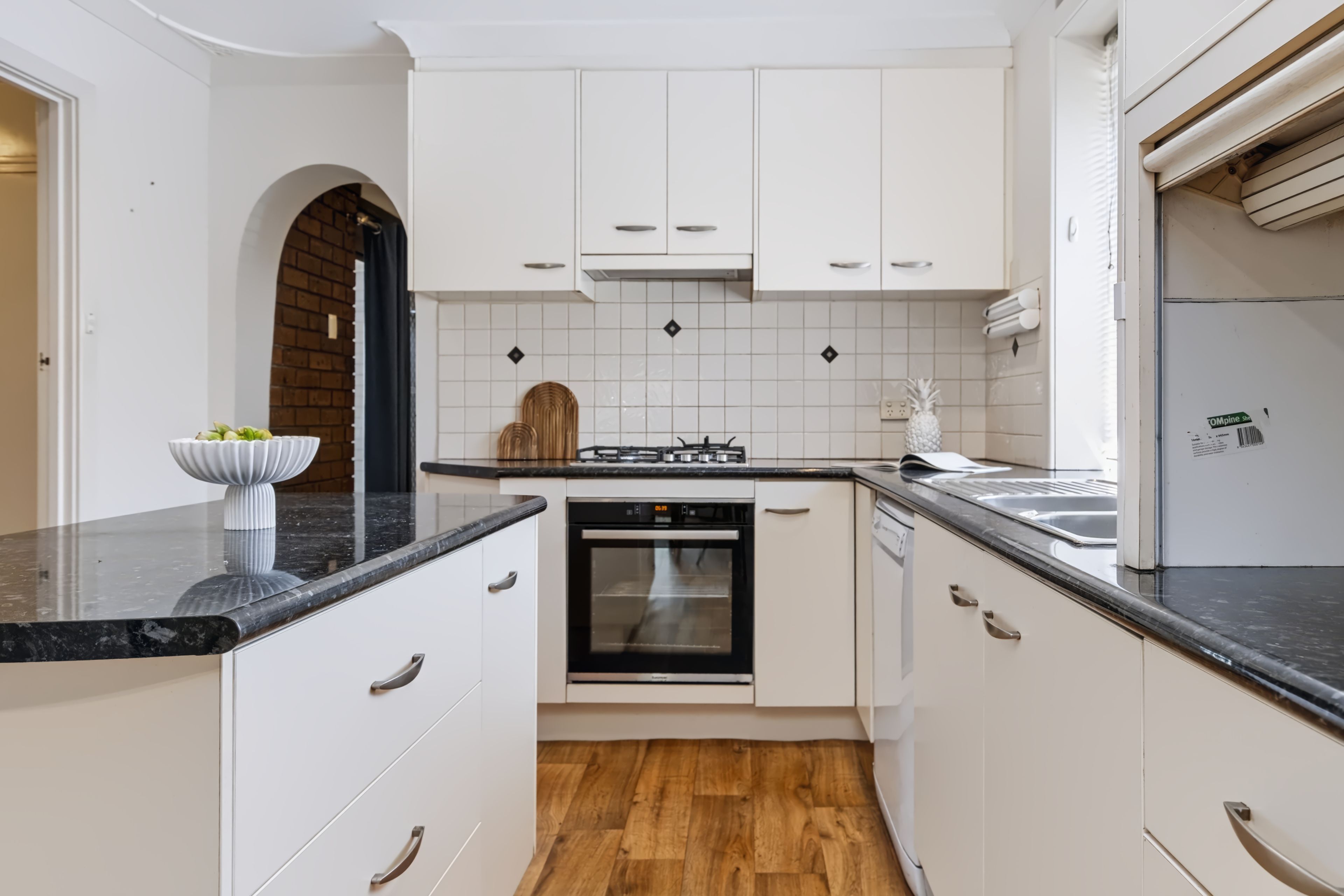 4 Blackwood Court — photo 10 of 28
