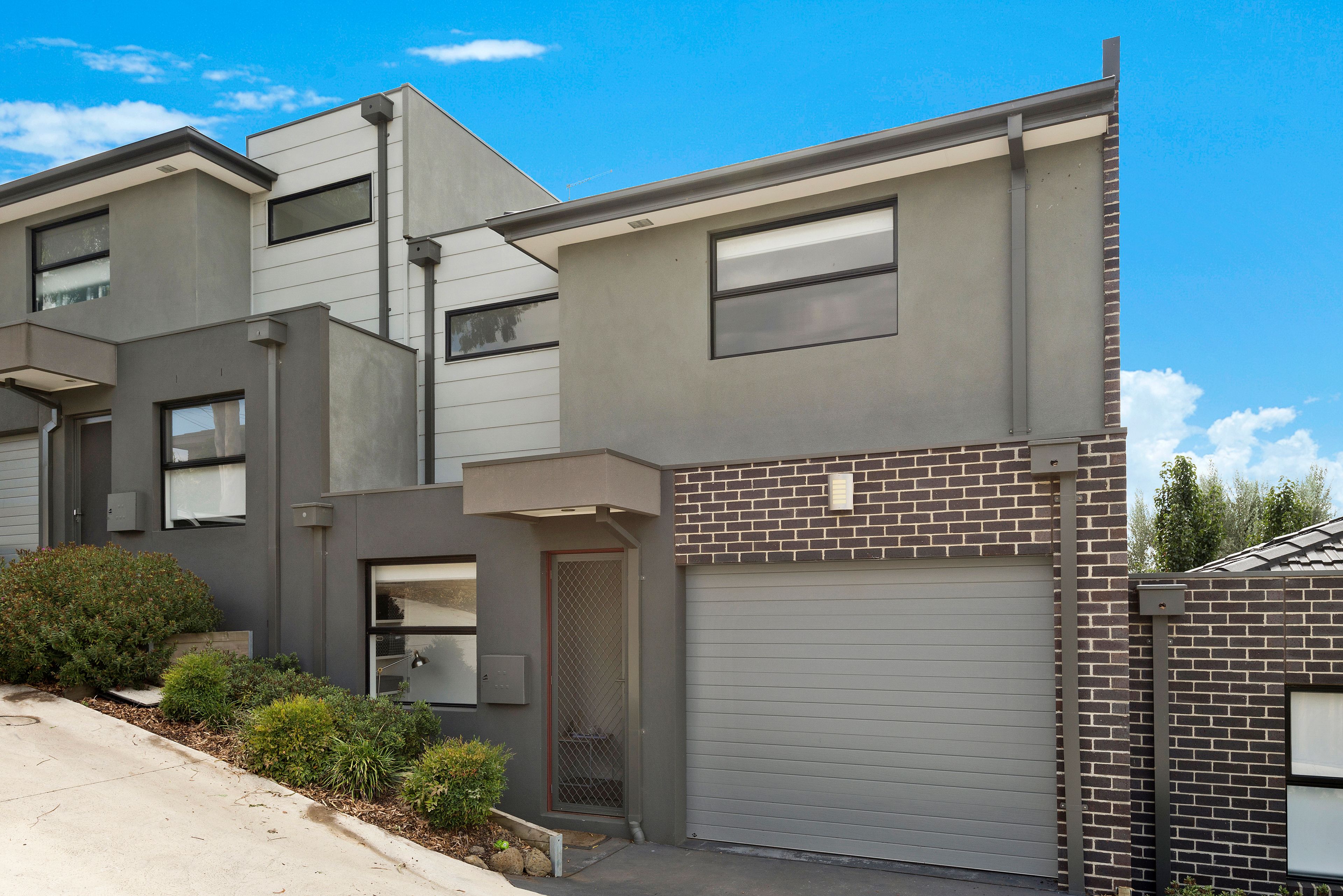 3/96 Darebin Boulevard, Reservoir, VIC 3073