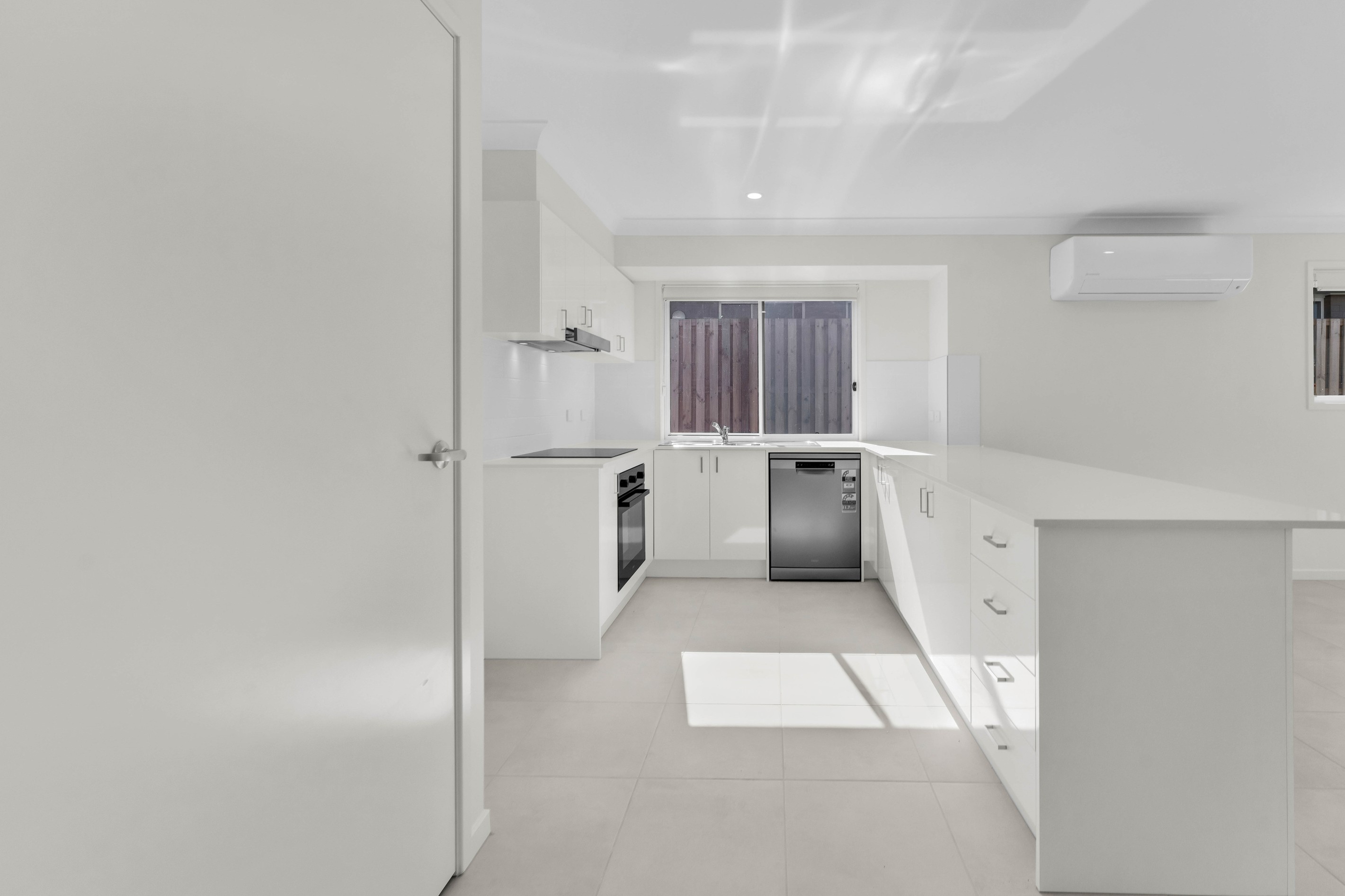 24 Bark Street, Park Ridge, QLD 4125