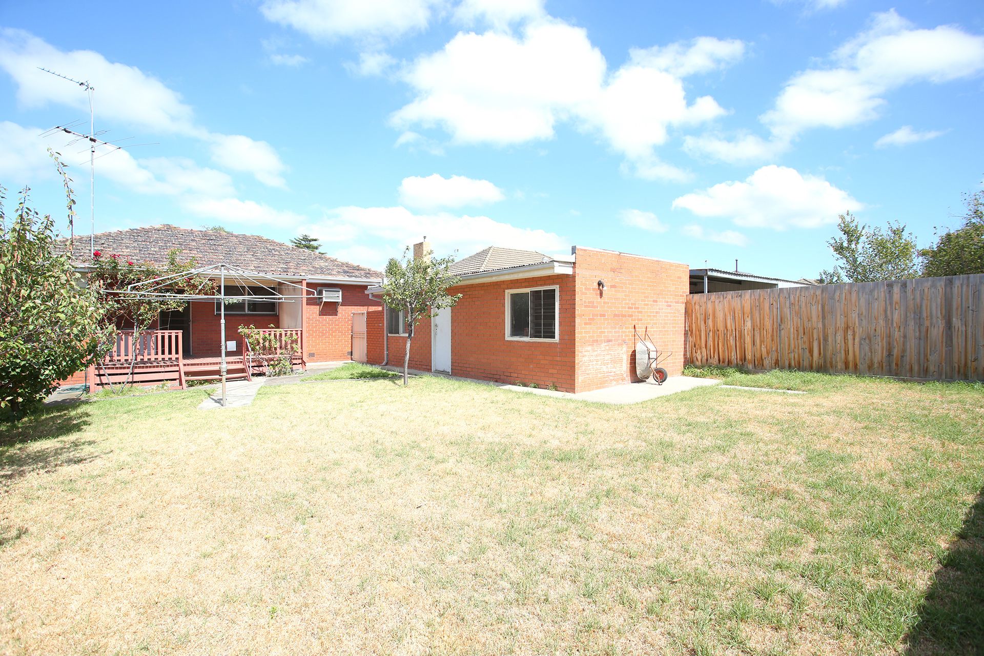 21 Warren Road, Cheltenham, VIC 3192