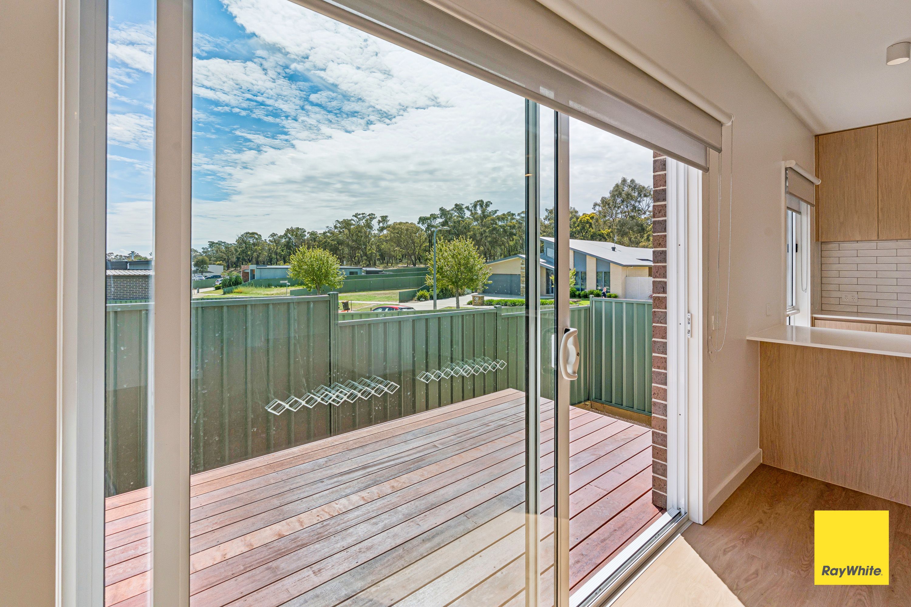 1/10 Amara Way — photo 13 of 18