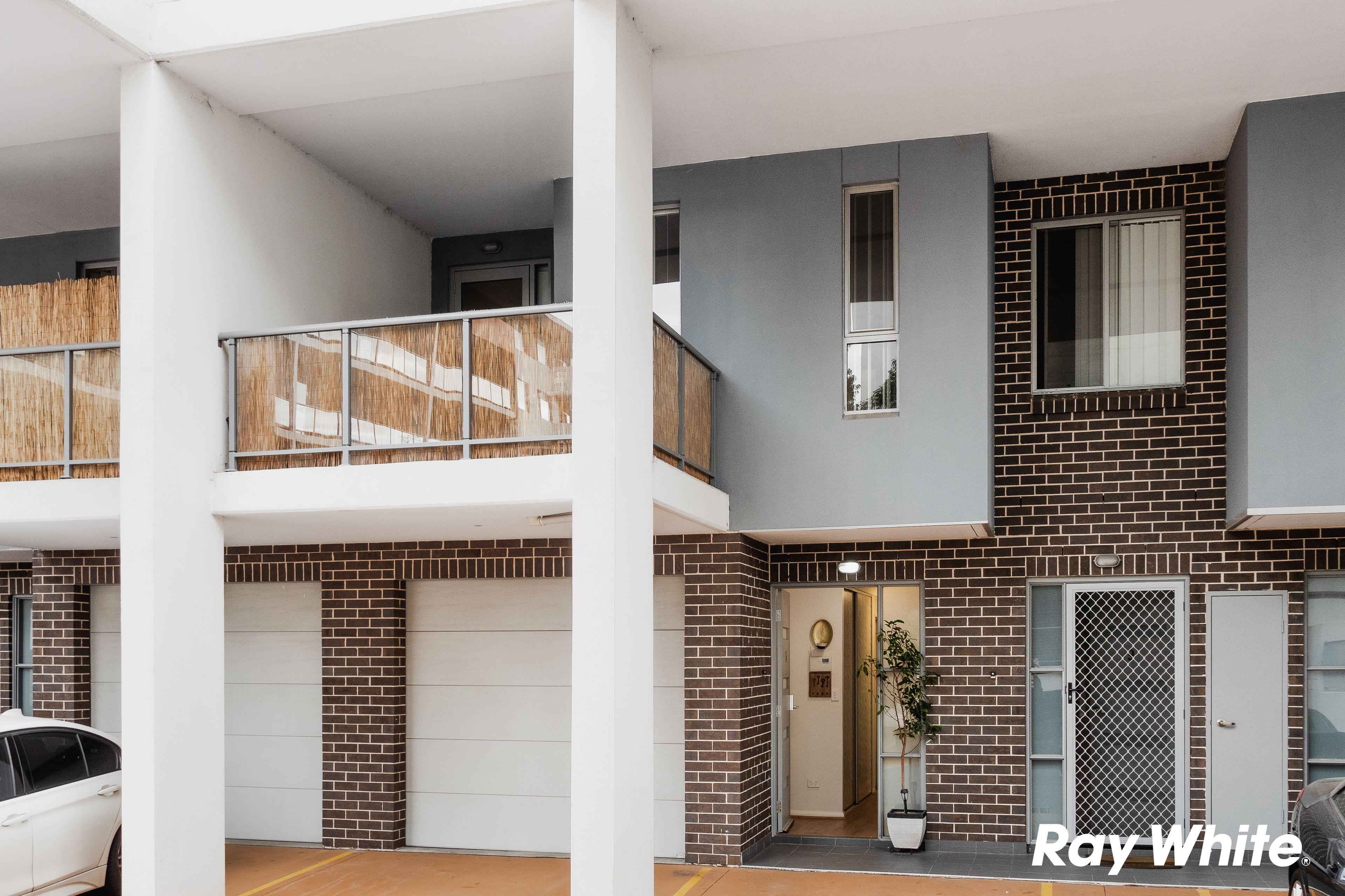 8E Myrtle Street, Prospect NSW 2148
