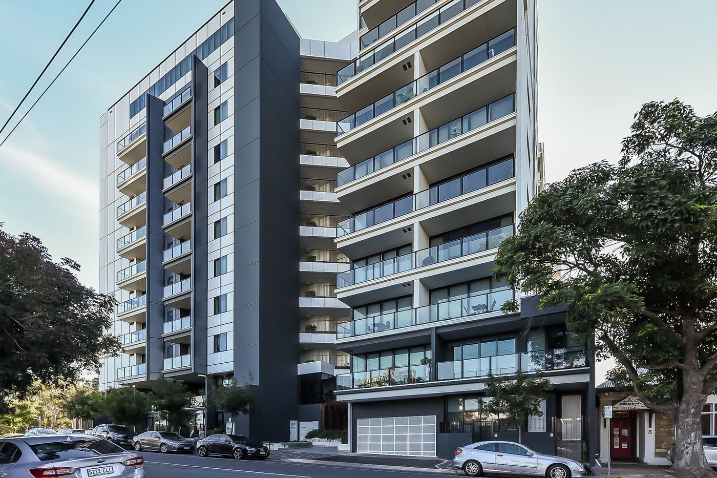 704/1 King William Street — photo 3 of 14