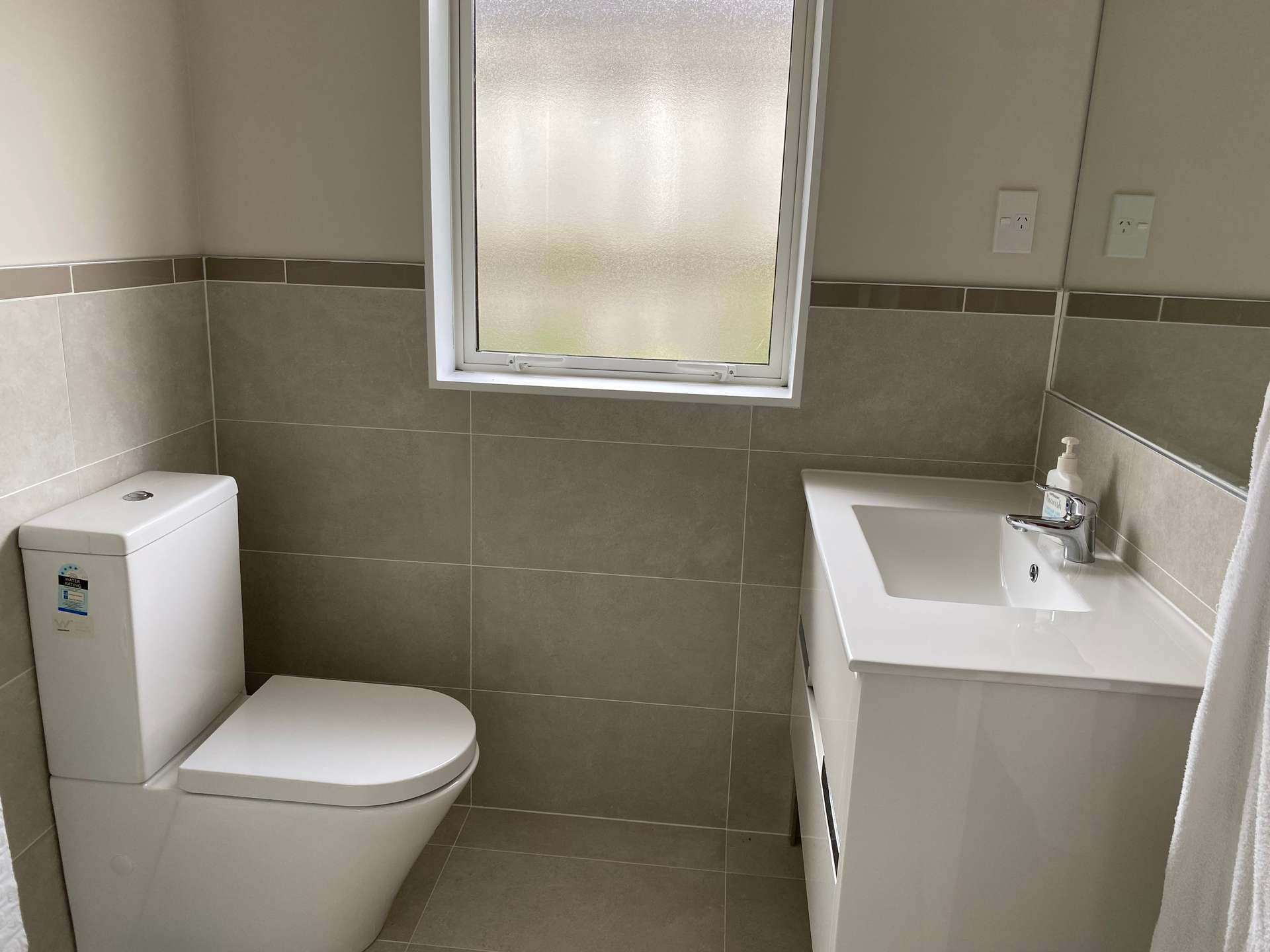 80A Waterside Drive photo 8