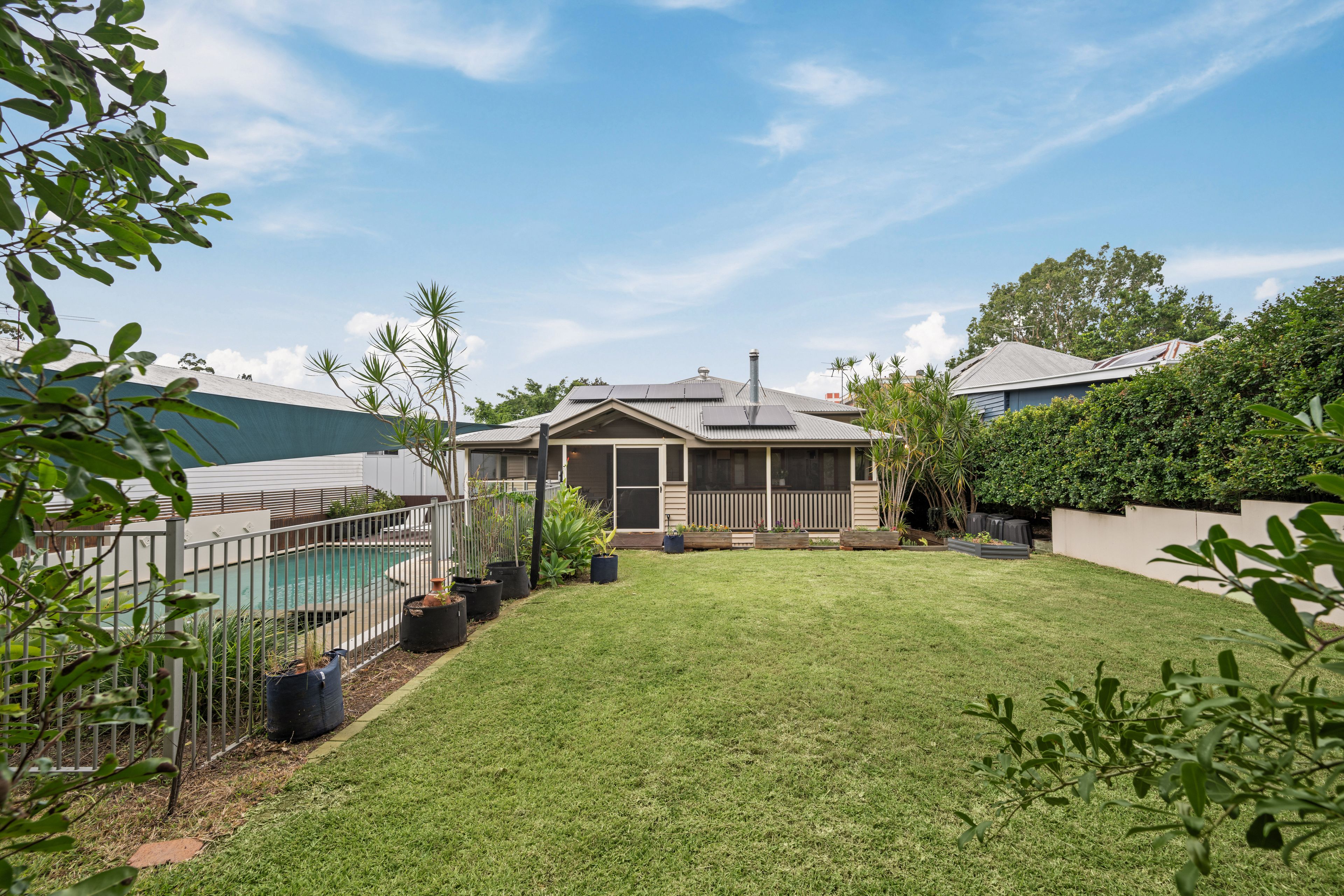 20 Dean Street, Red Hill, QLD 4059