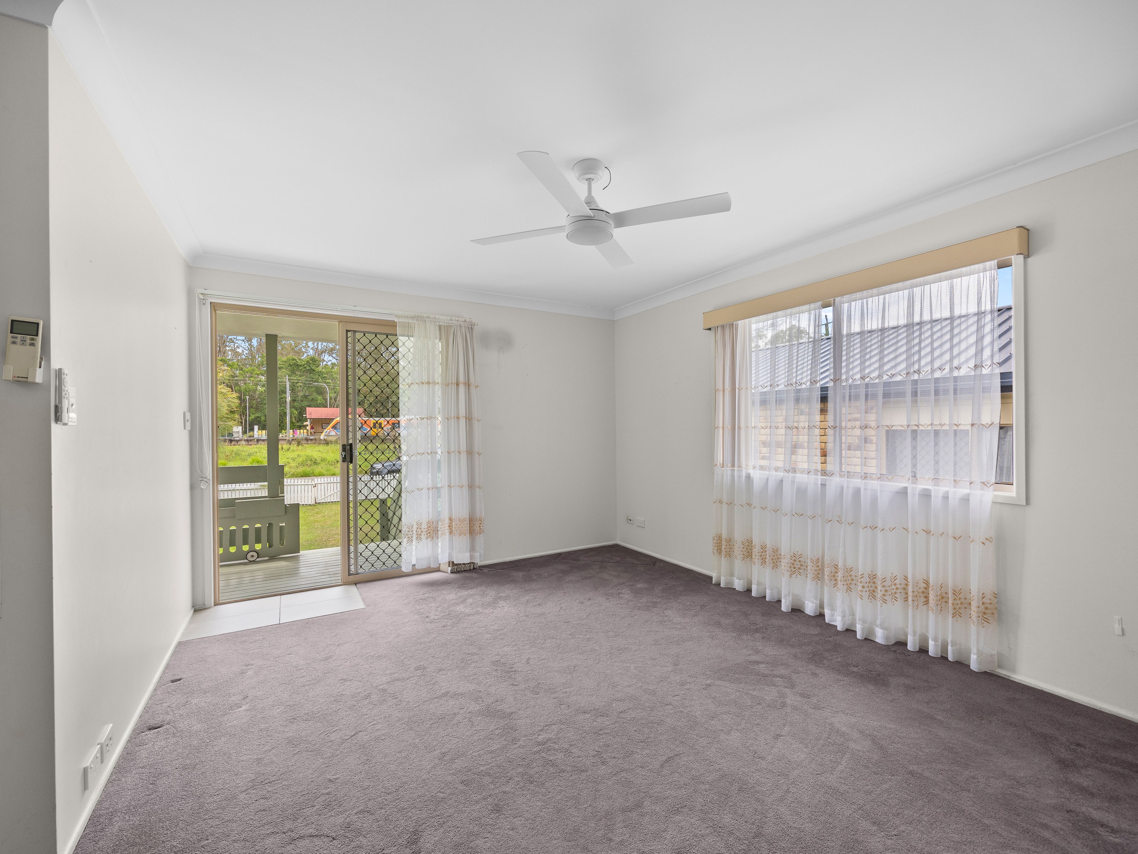 22 Jones Street, Mooloolah Valley, QLD 4553