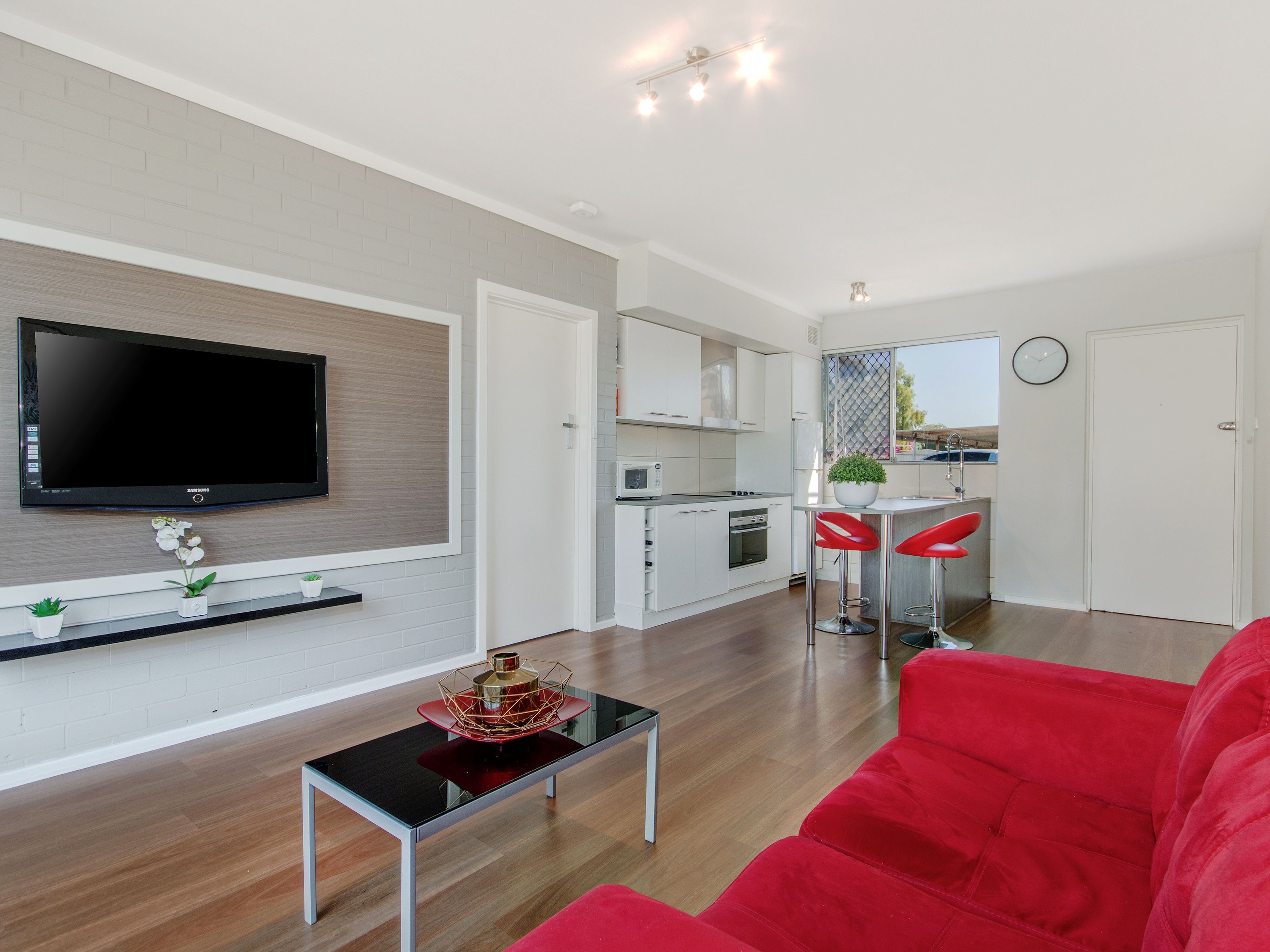 1/33-35 Frederick Street, Shoalwater, WA 6169