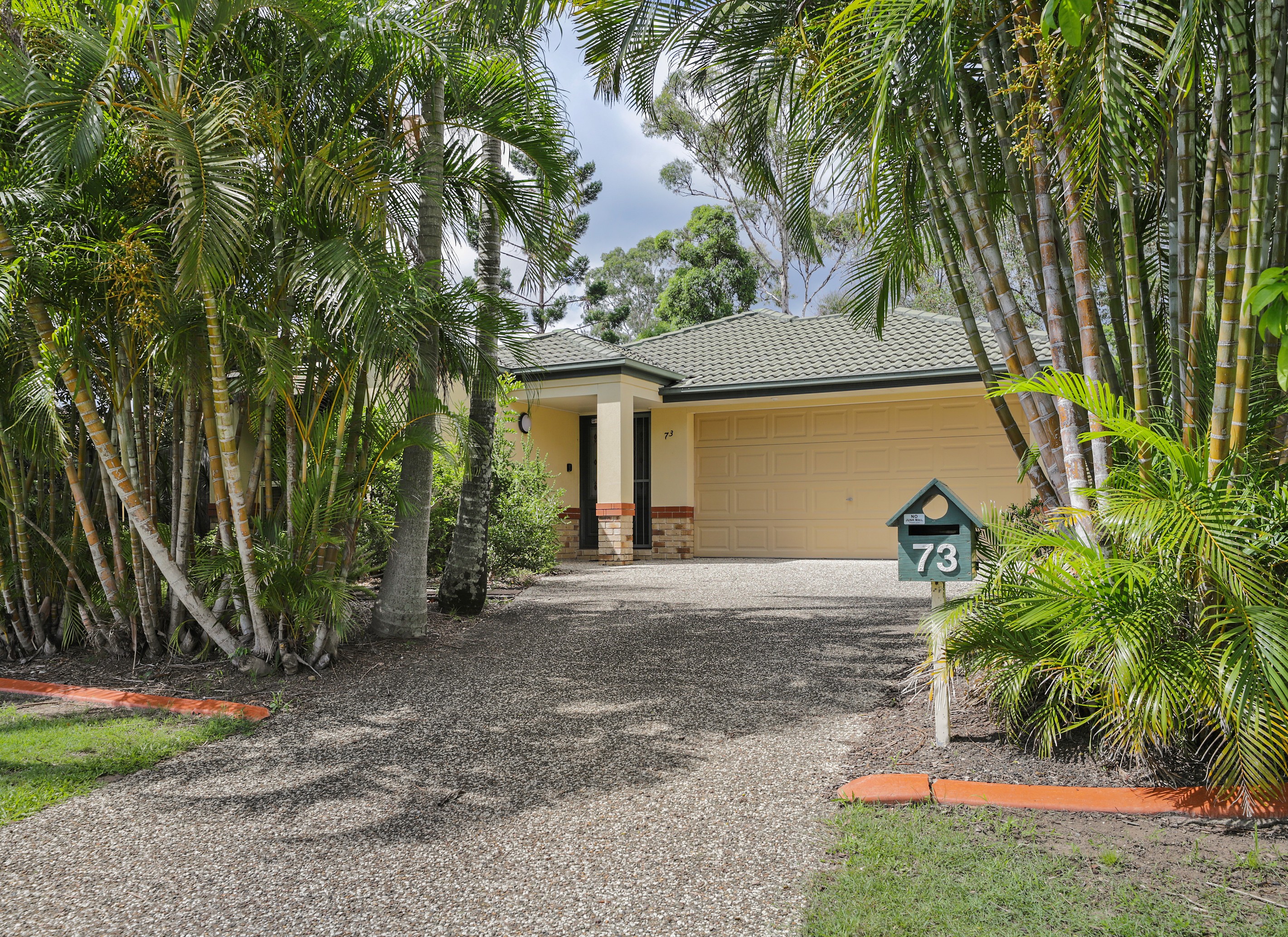 73 Ellis Drive, Mudgeeraba, QLD 4213