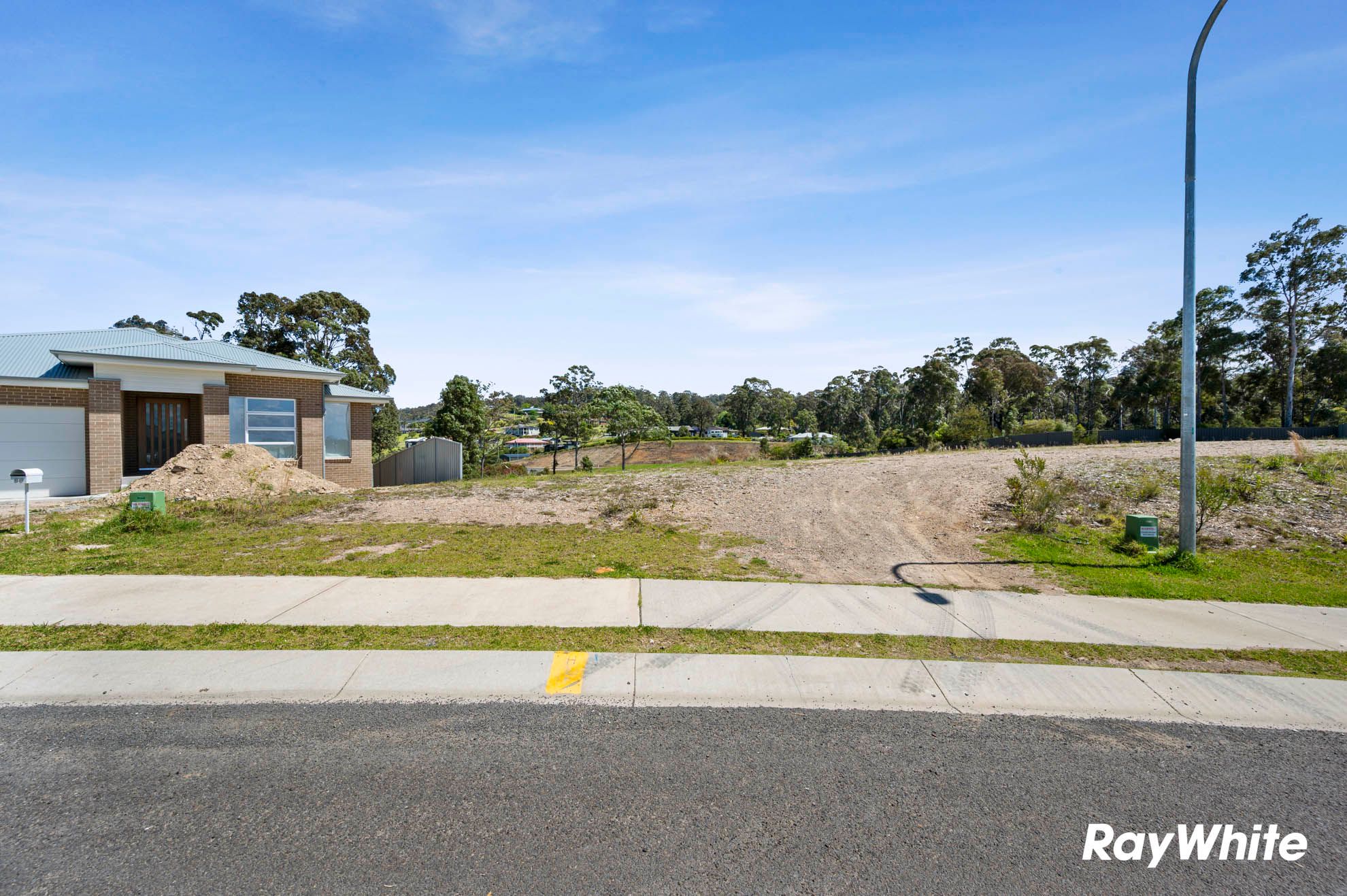 86 Freycinet Drive — photo 6 of 16