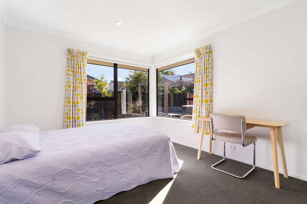 14A Dobson Street photo 13