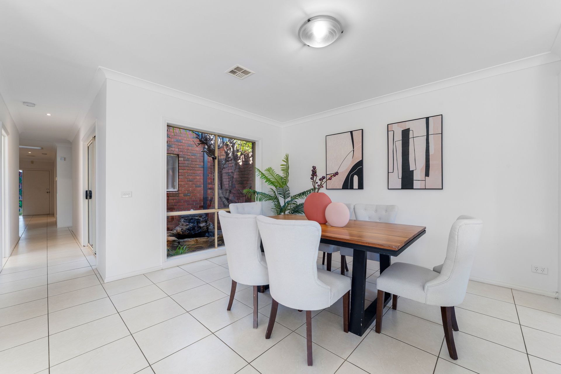 49A Margate Crescent — photo 6 of 14