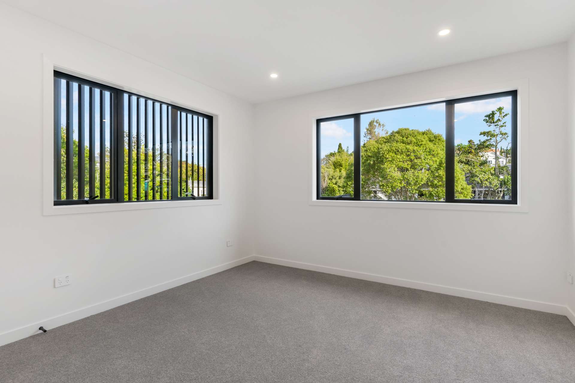 16 Rangitoto Avenue photo 11