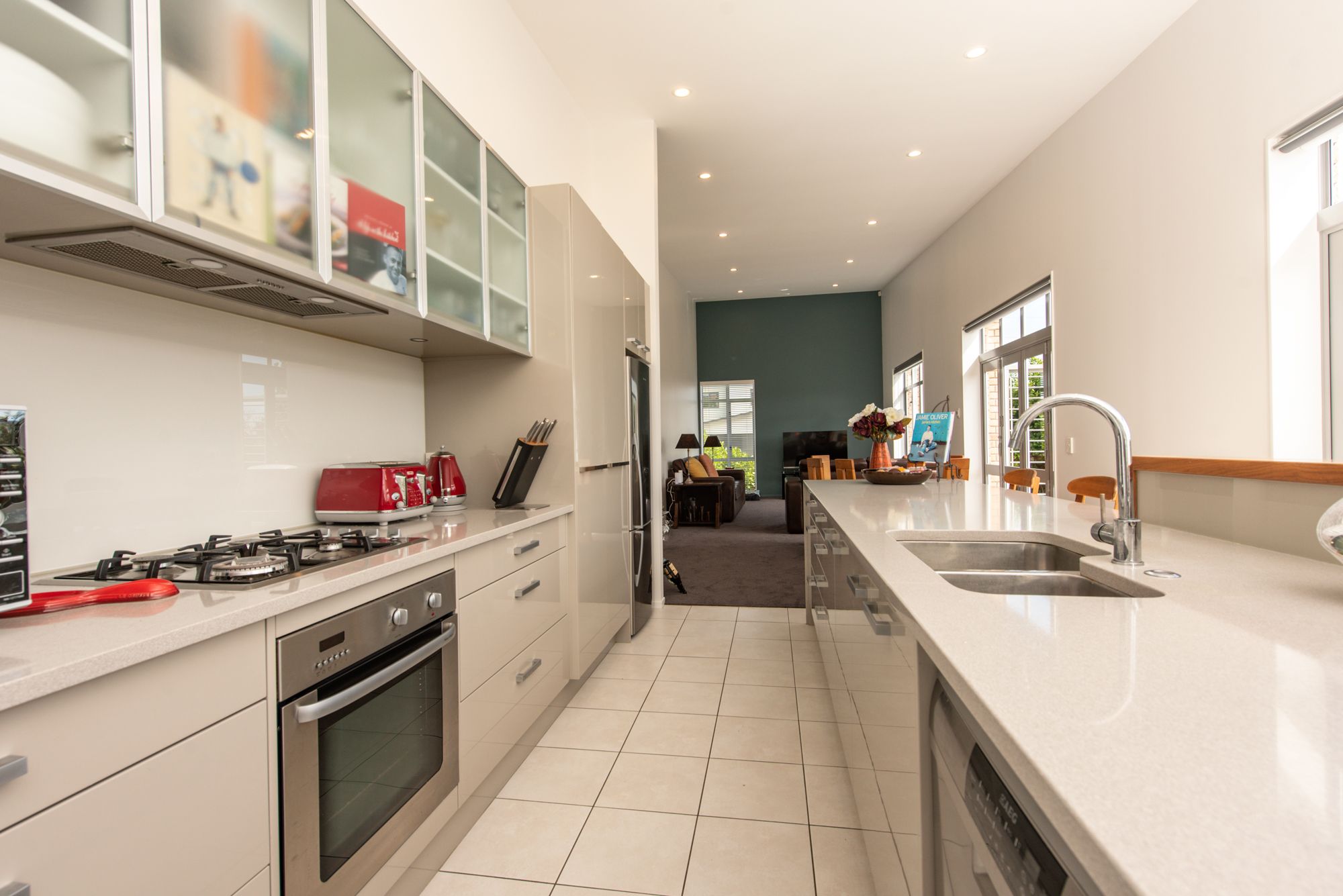 21 Cedarwood Street, Woodridge, Wellington City