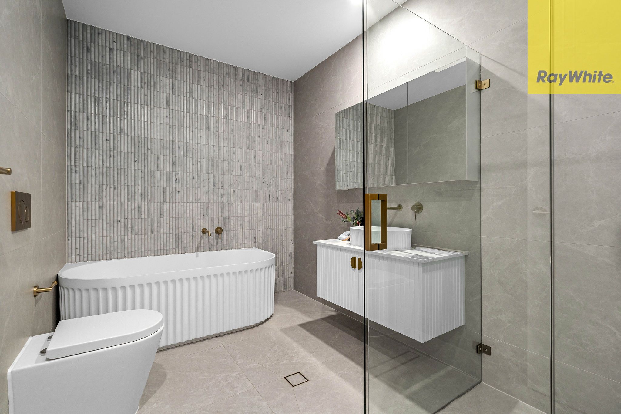 4B Libera Avenue — photo 11 of 21