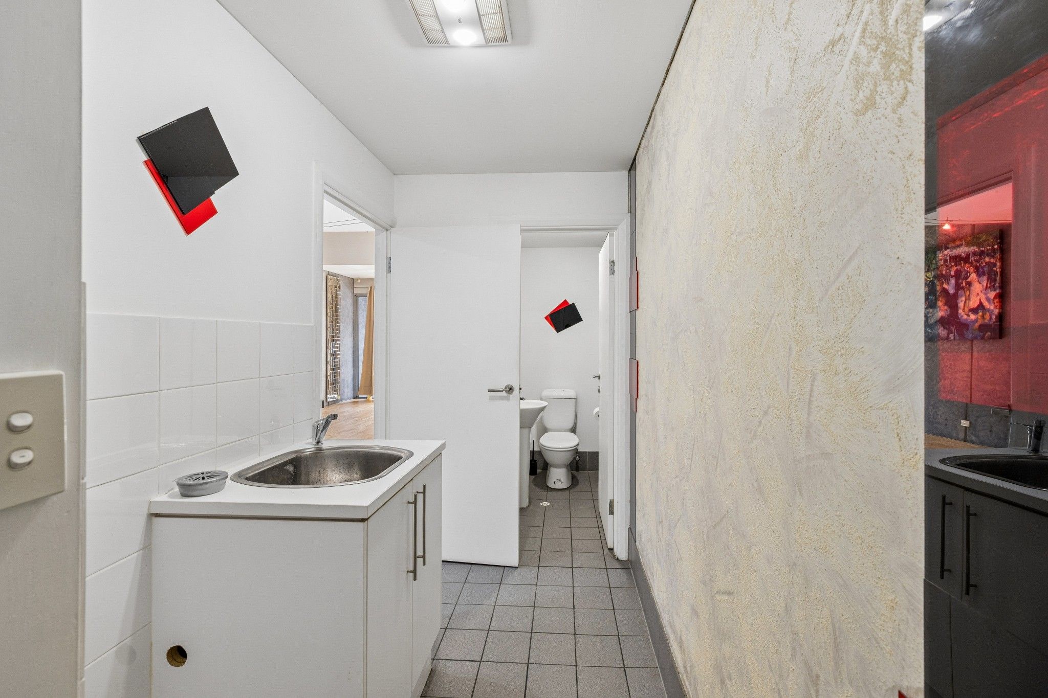 2/21 Russell Street — photo 11 of 26