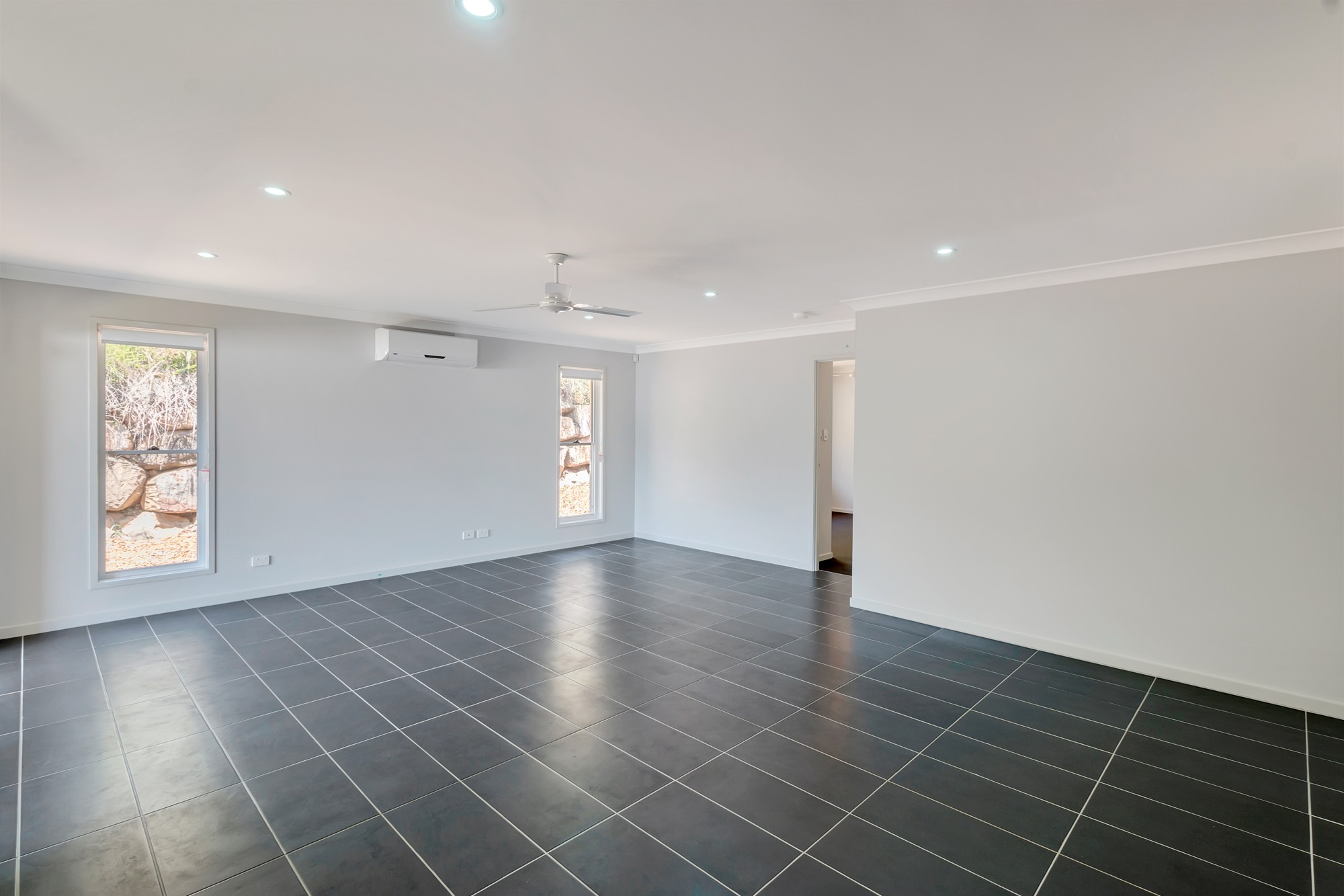 1/13 Navickas Circuit, Redbank Plains, QLD 4301