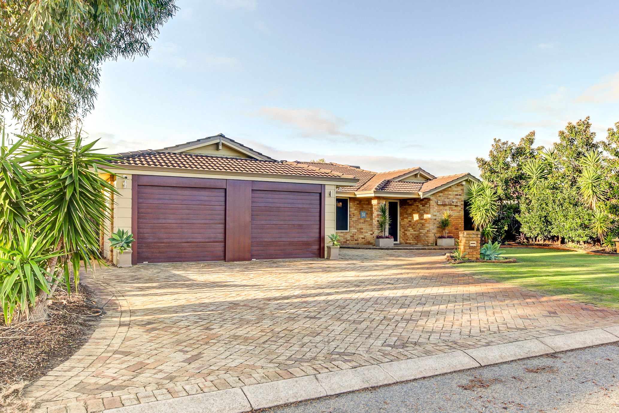38 Jaeger Square, Ballajura, WA 6066