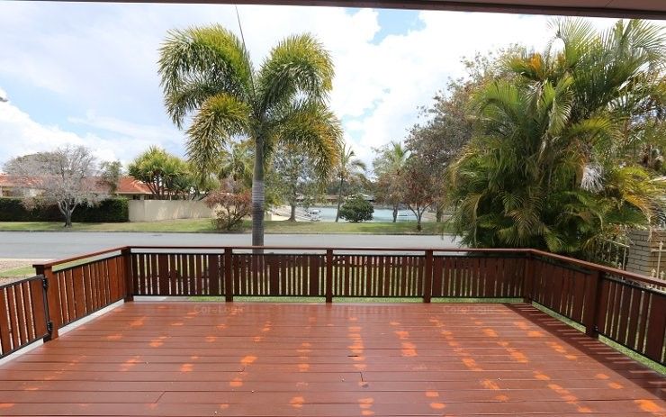 21 Melaleuca Drive, Palm Beach, QLD 4221