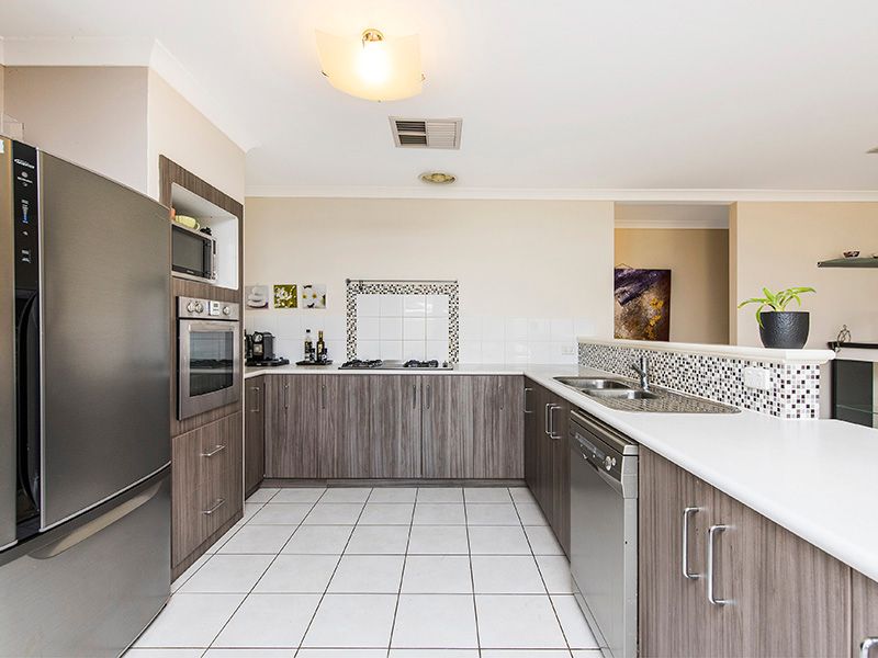 12 Chestnut Way, Baldivis, WA 6171
