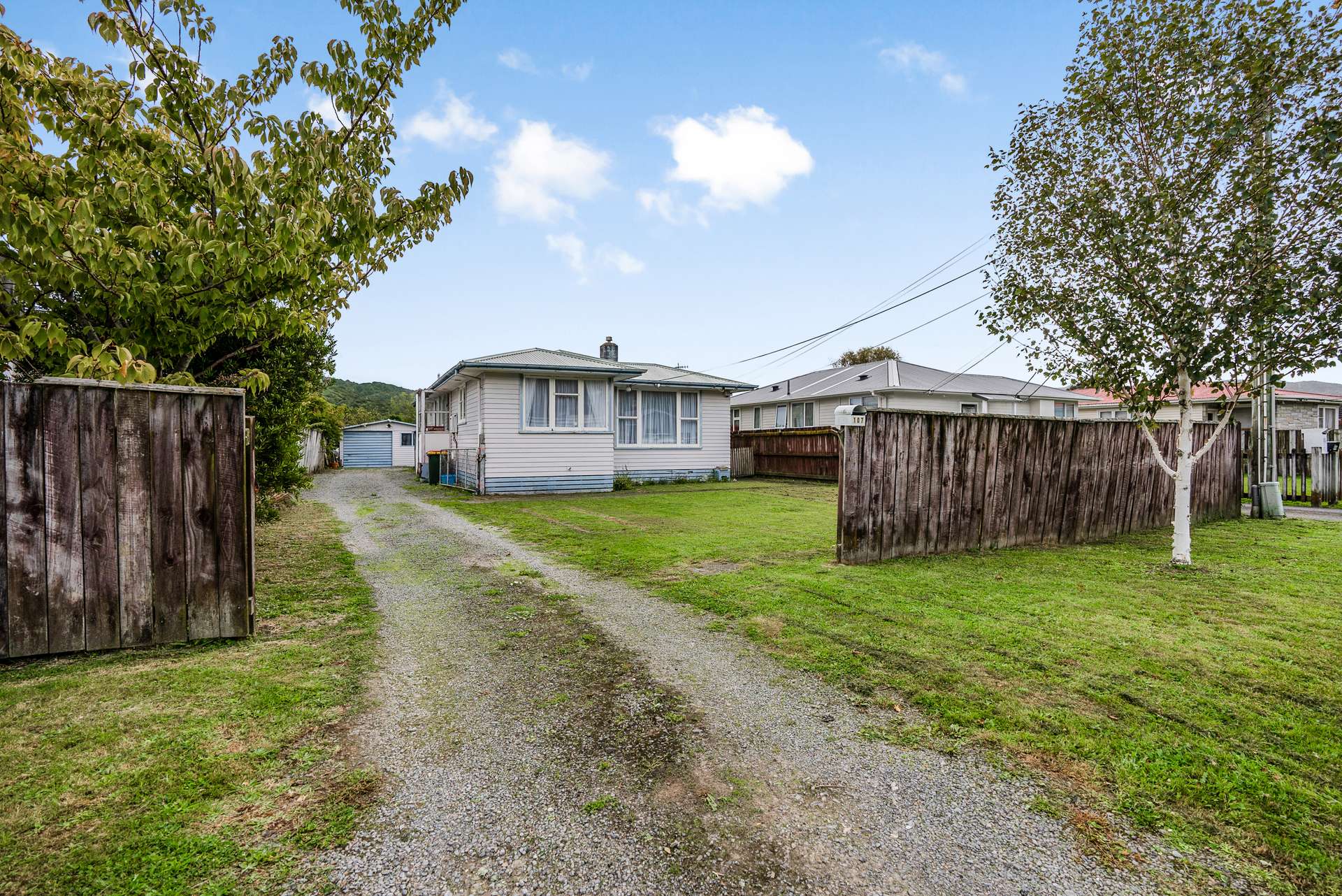 107 Moohan Street photo 2