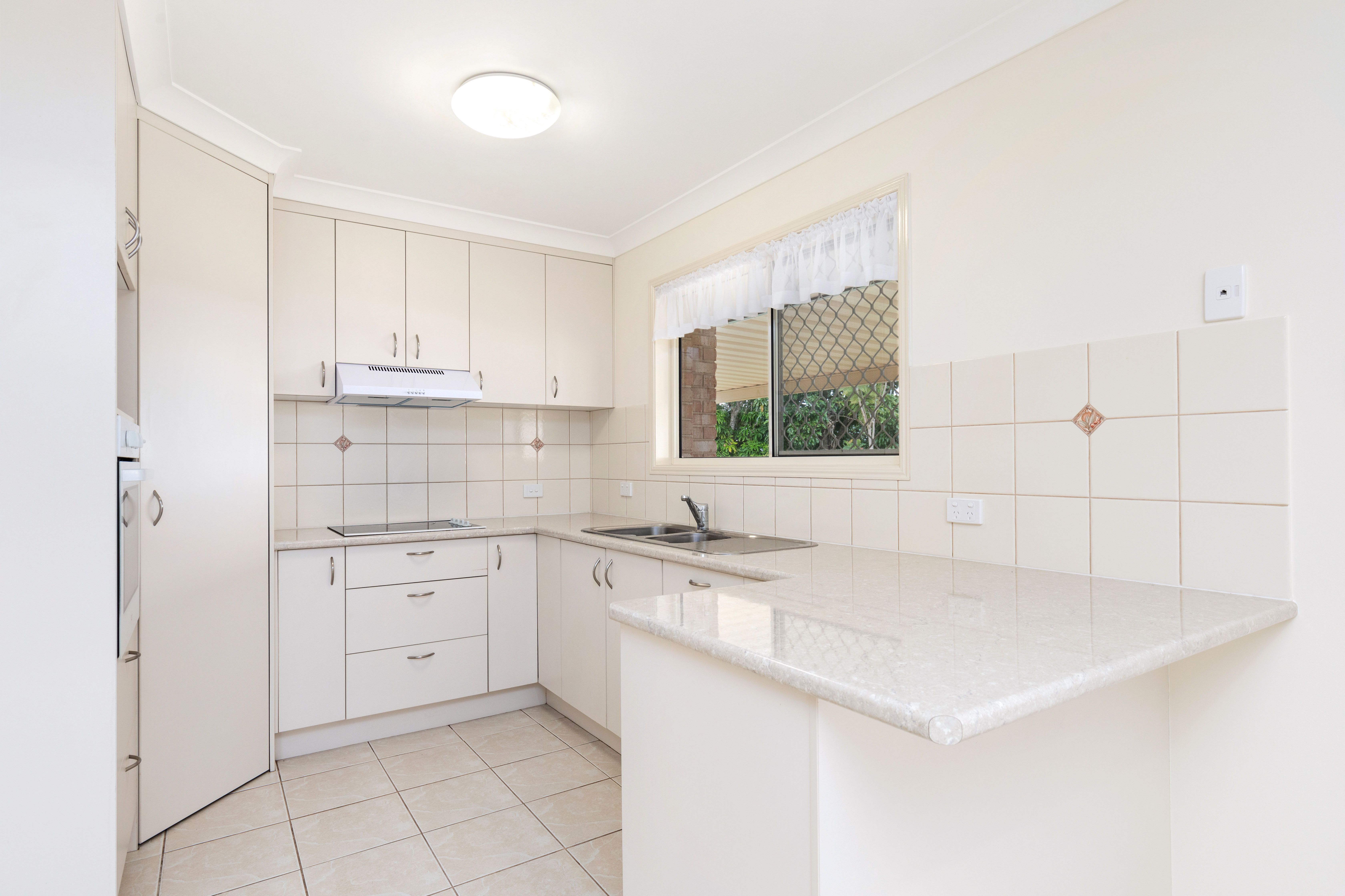 8 Trobriand Place, Kawungan, QLD 4655