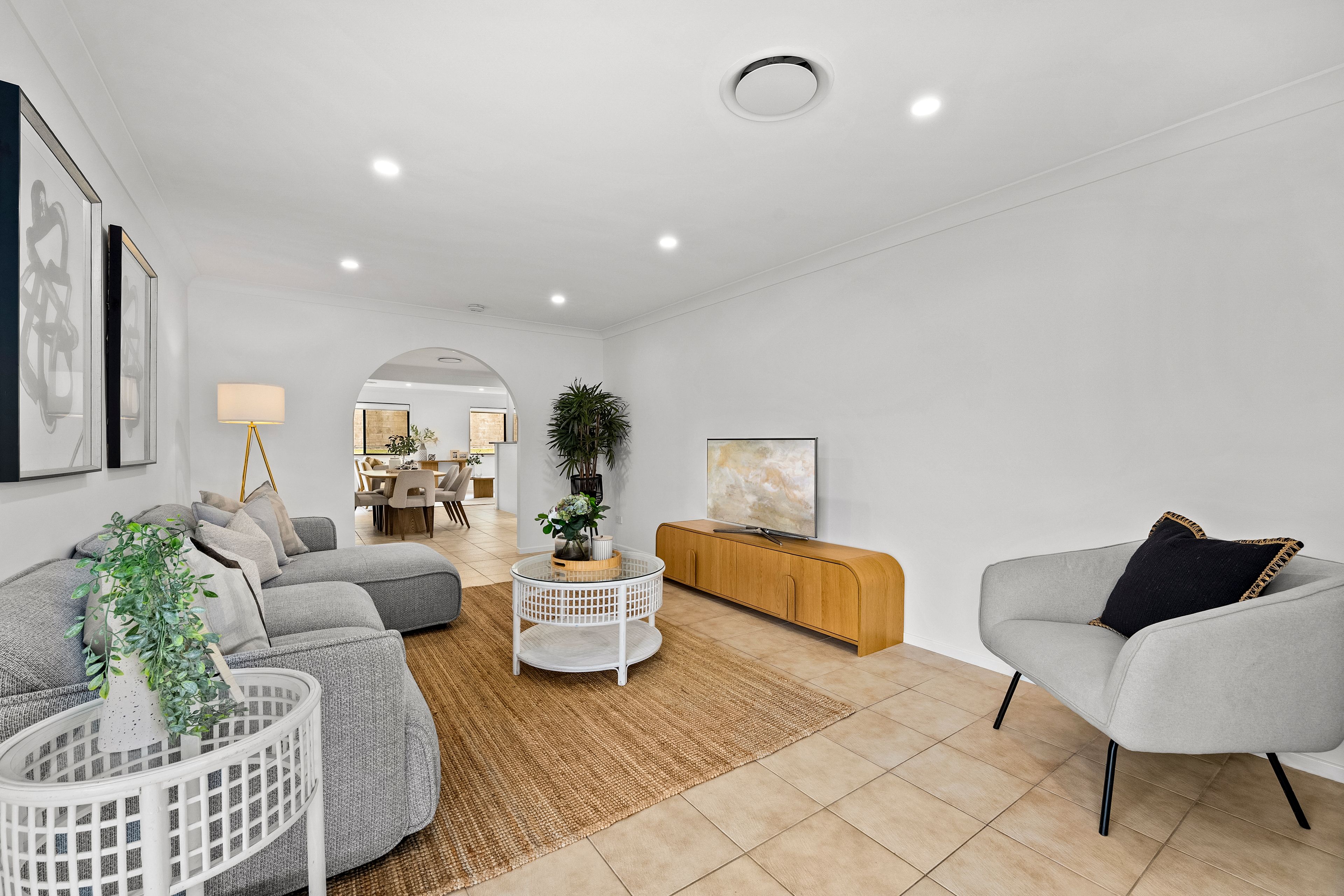 20 Arcola Street — photo 3 of 21