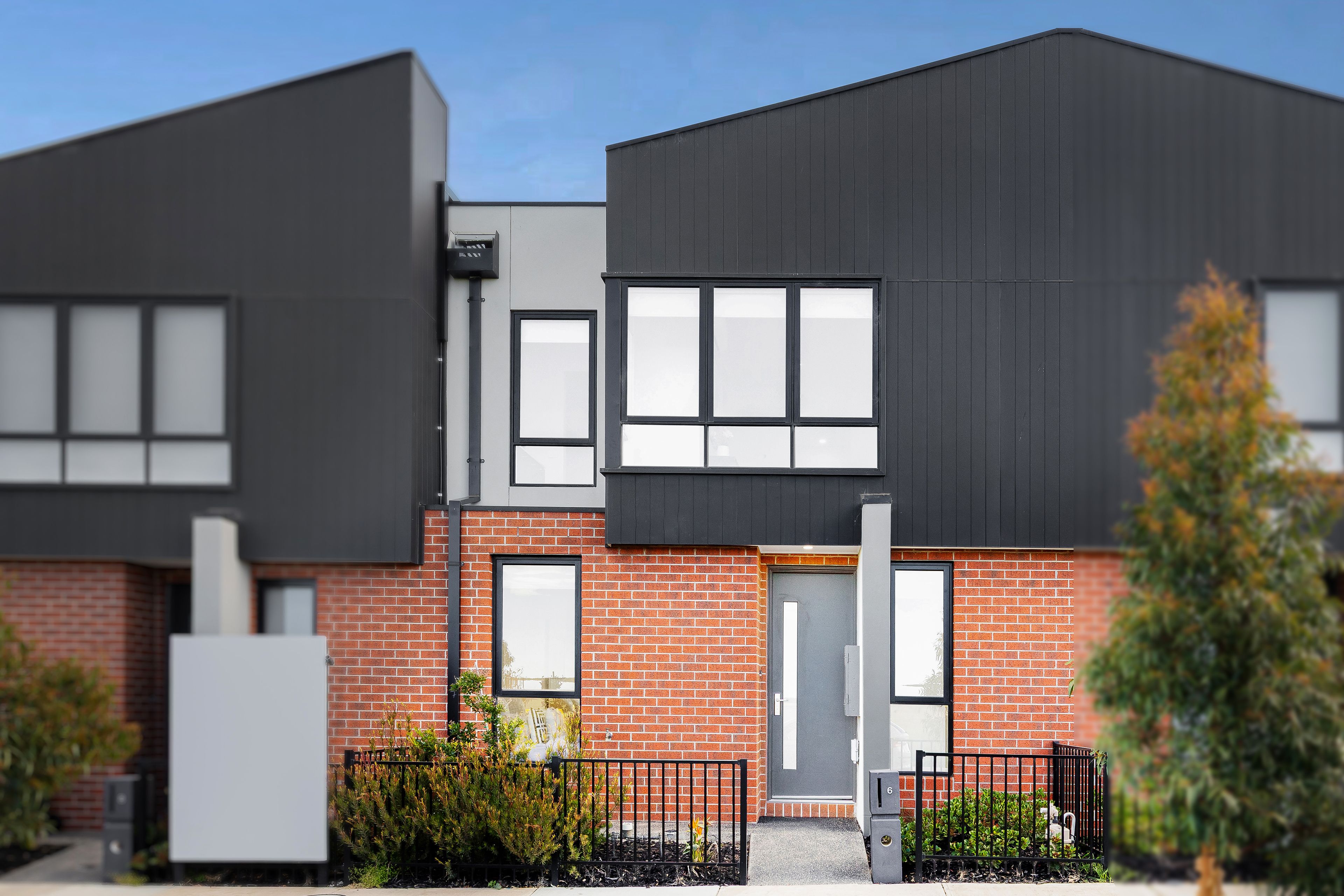 6 Dutch Road, Sunbury VIC 3429