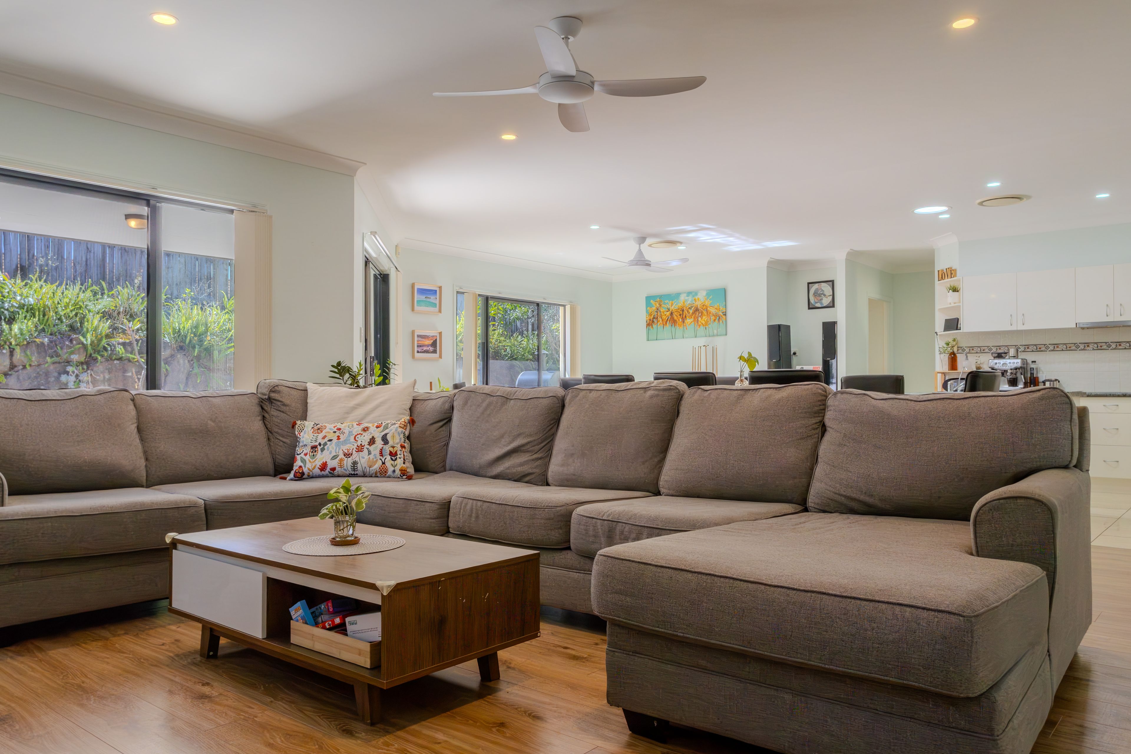 16/145 Gemvale Road — photo 7 of 17